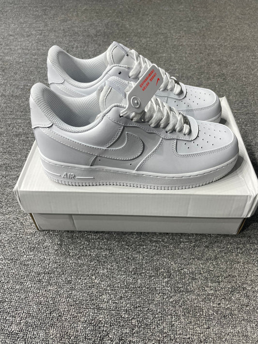 Air Force 1 Triple White