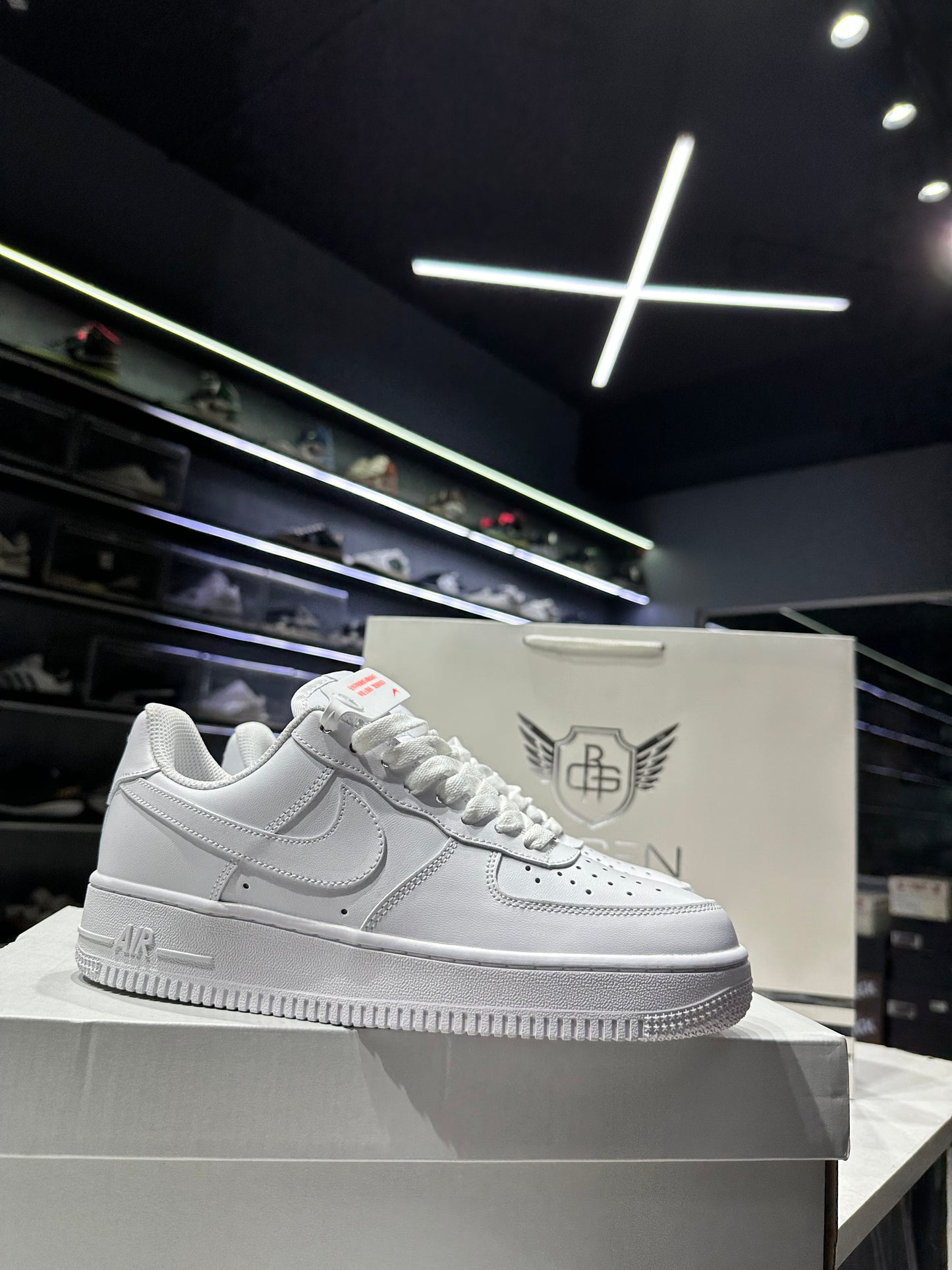 Air Force 1 Triple White