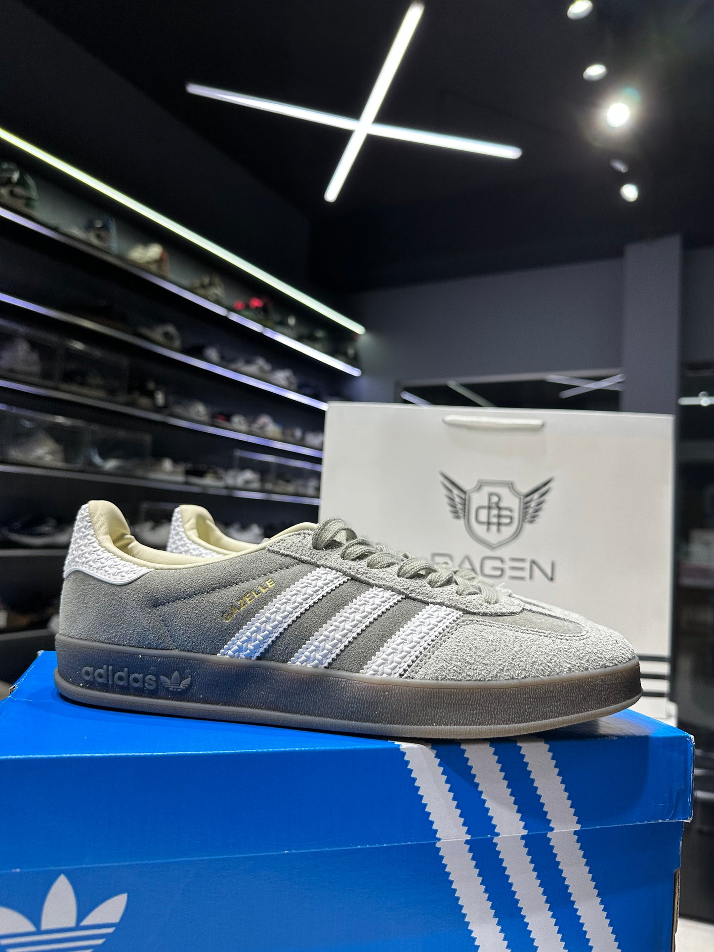 Adidas Gazelle Dark Grey White