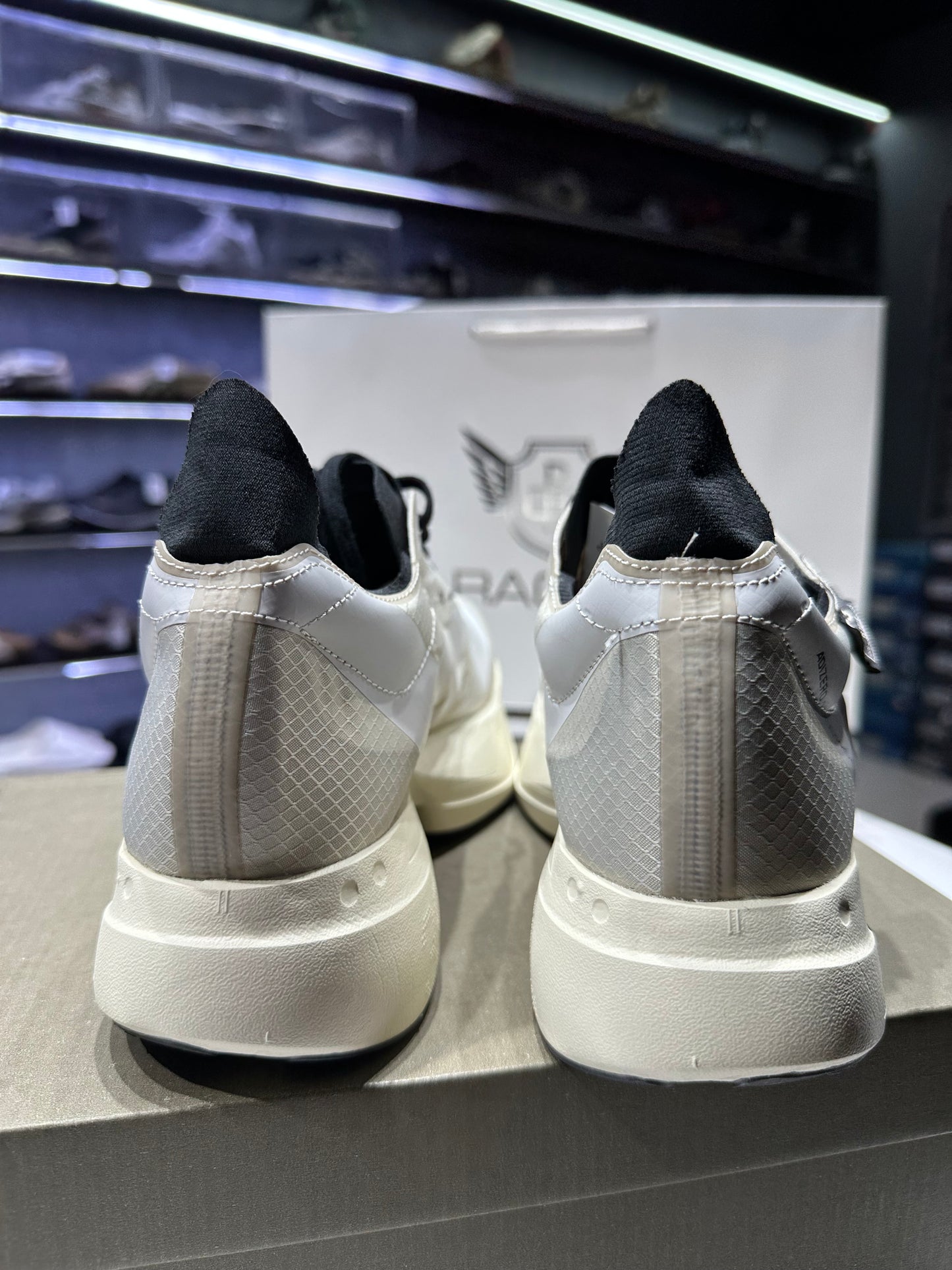 Y-3 Adios pro 4 Beige