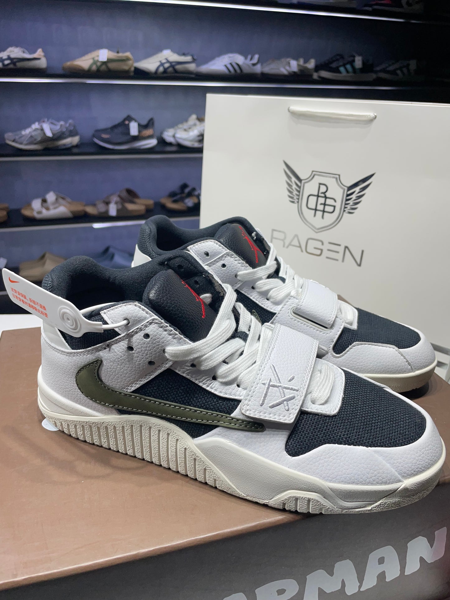 Jumpman Jack Sail Travis Scott Olive