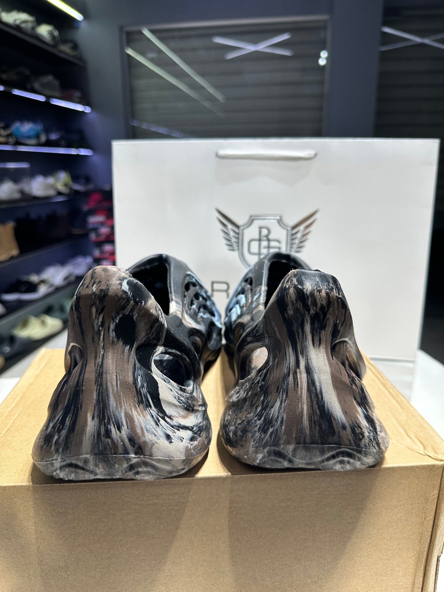 Yeezy Foam RNNR MX Cinder