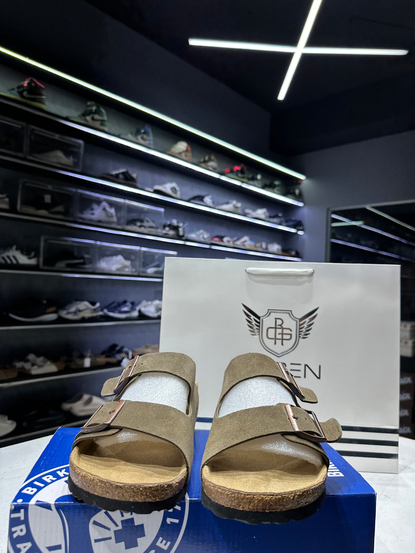 Birkenstock Arizona Suede Taupe