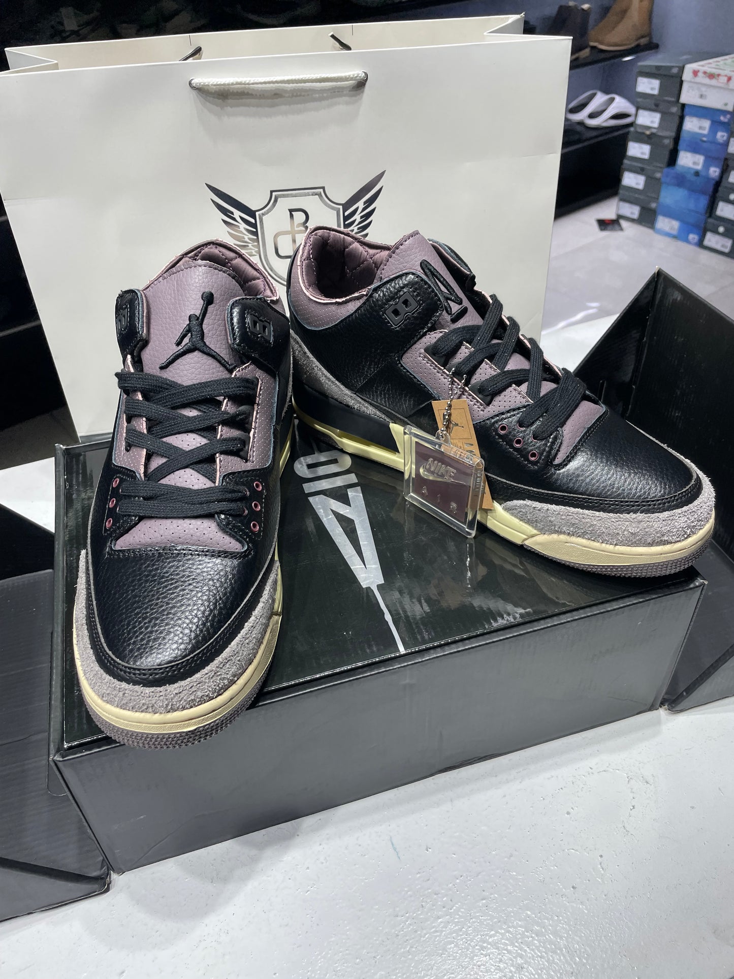 A Ma Maniere x Jordan 3 Black/violet Ore