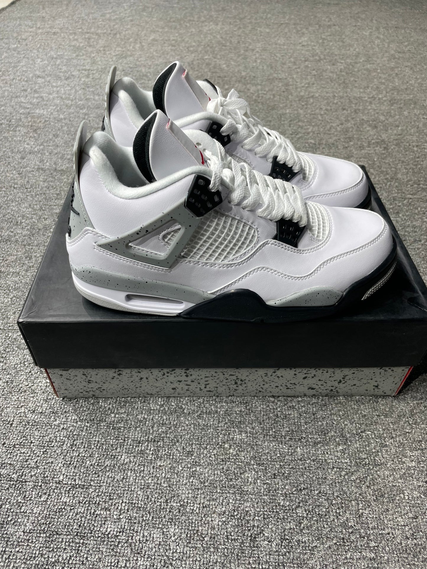 Jordan 4 Retro White Cement