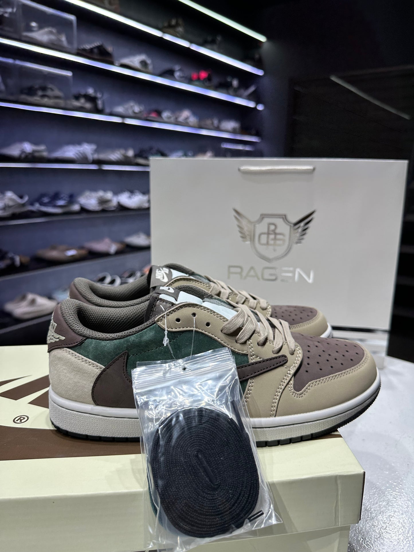 Nike Fragment SP Green