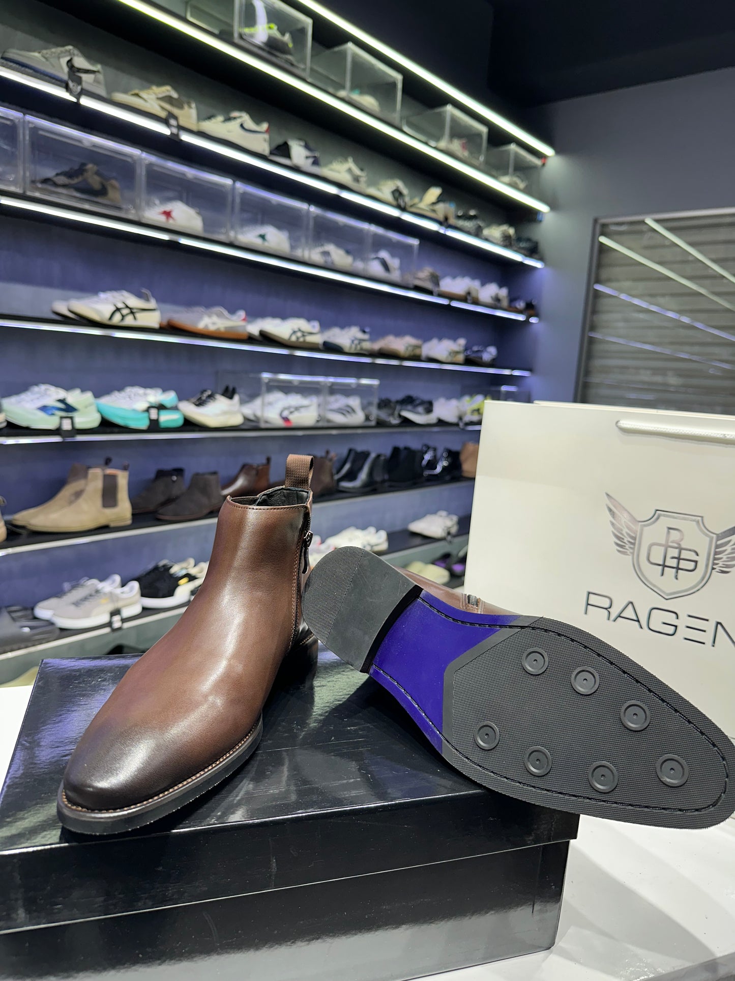 Ragen Chelsea Dark Wood