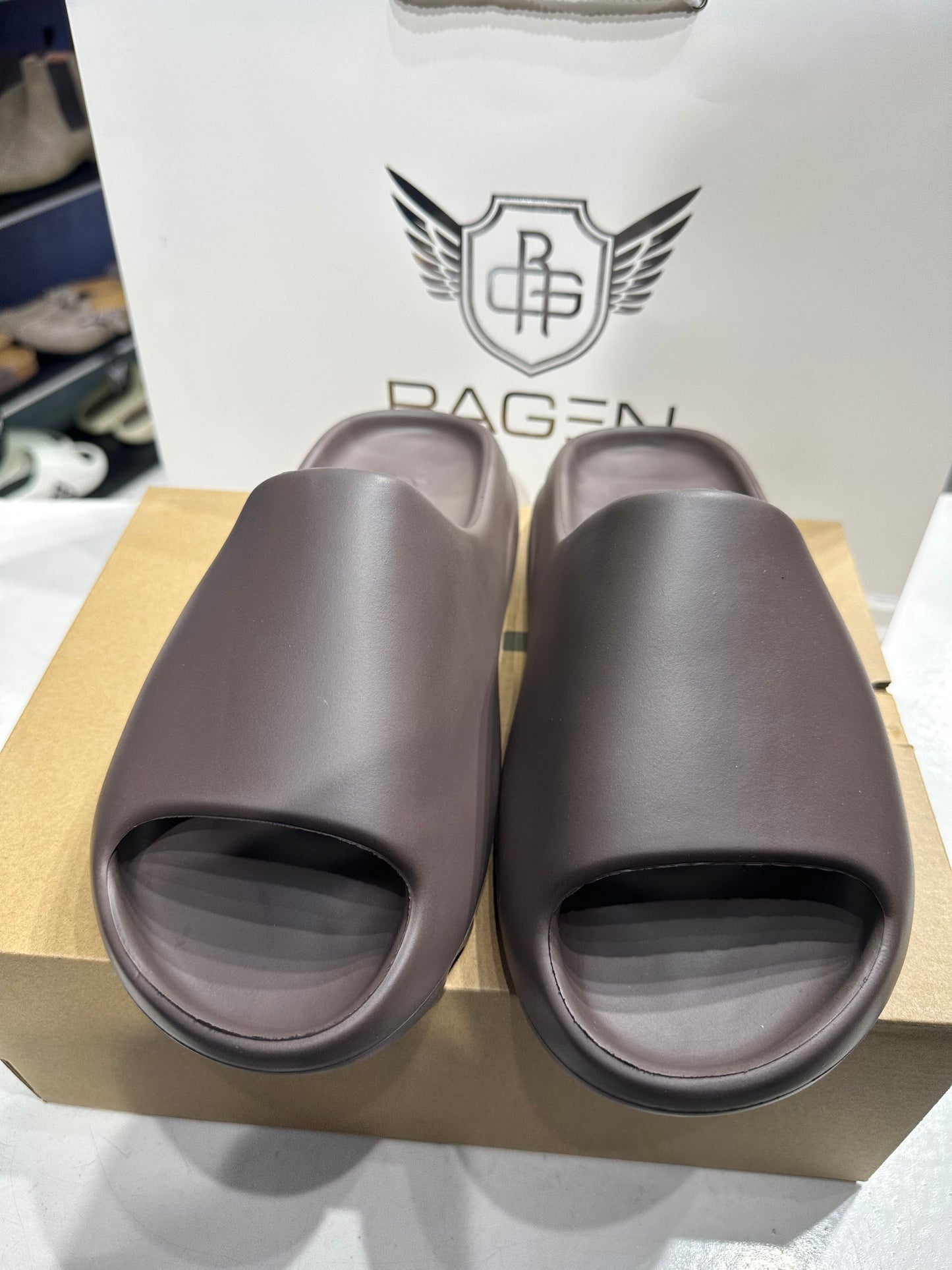 Yzy slide Coffee Brown 1:1 grade