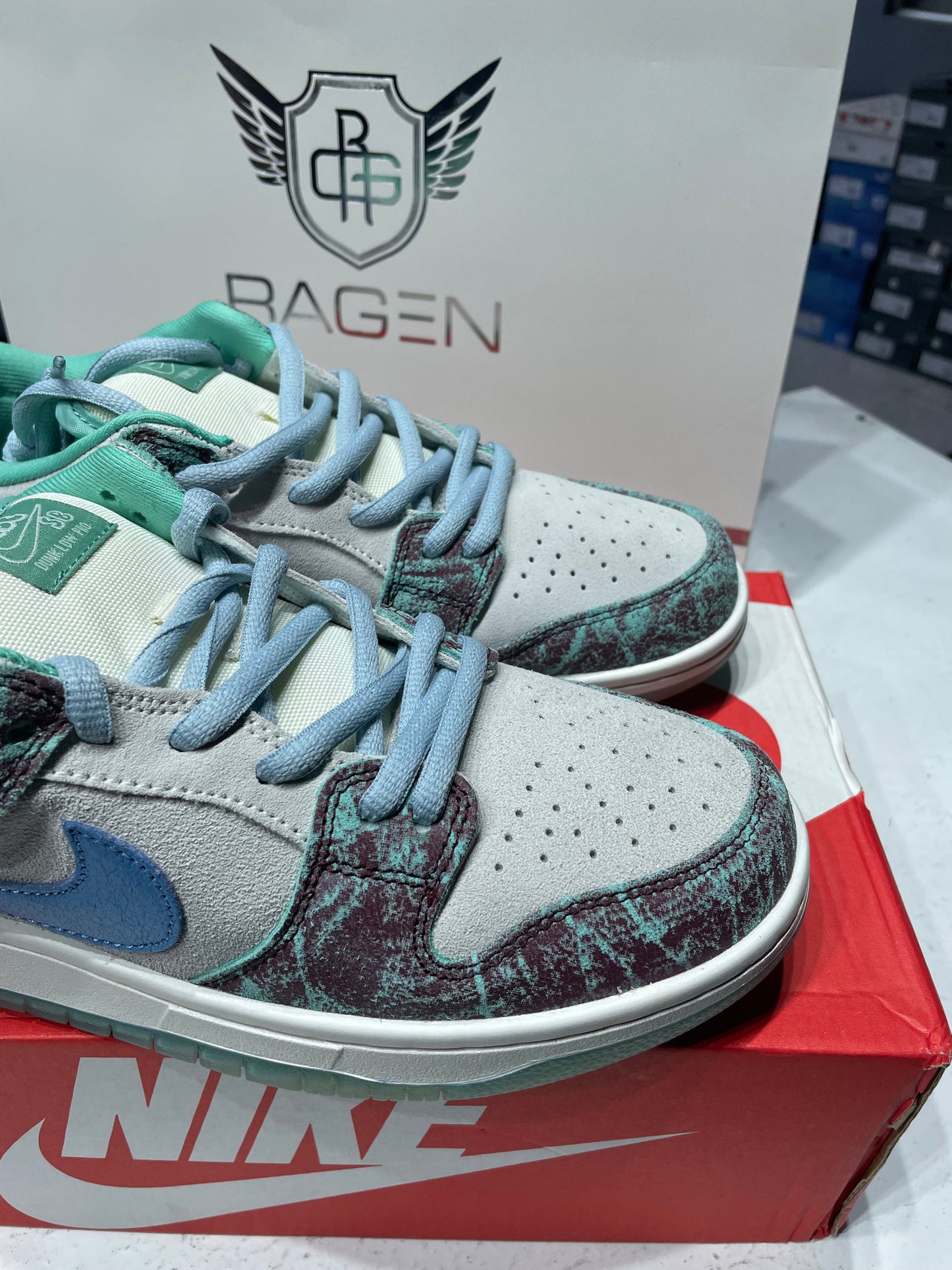 SB Dunk Crenshaw Skate Club