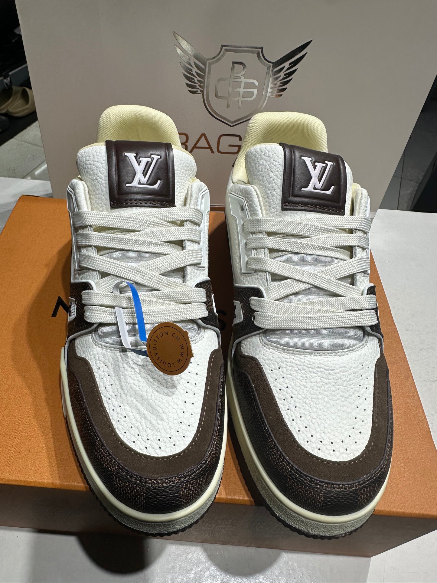 Louis Vuitton Trainer White Mocha (UA Batch)