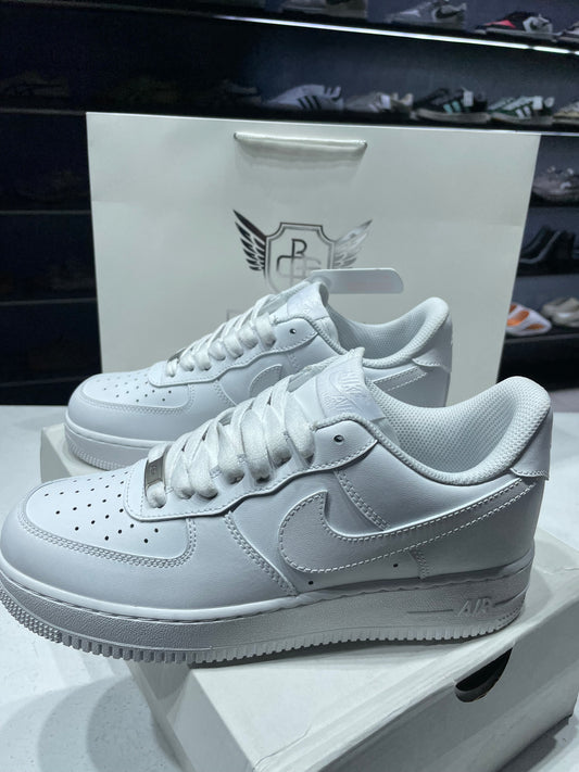 Air Force 1 Triple White
