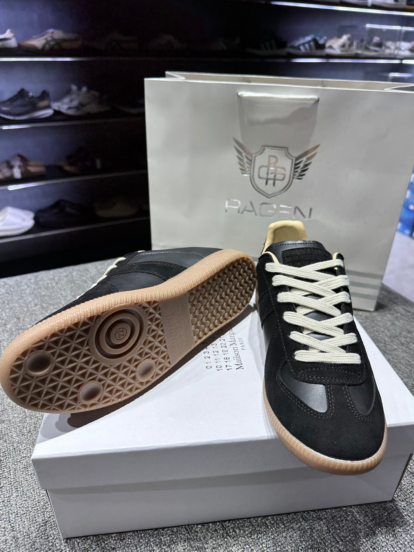 Maison Margiela Black