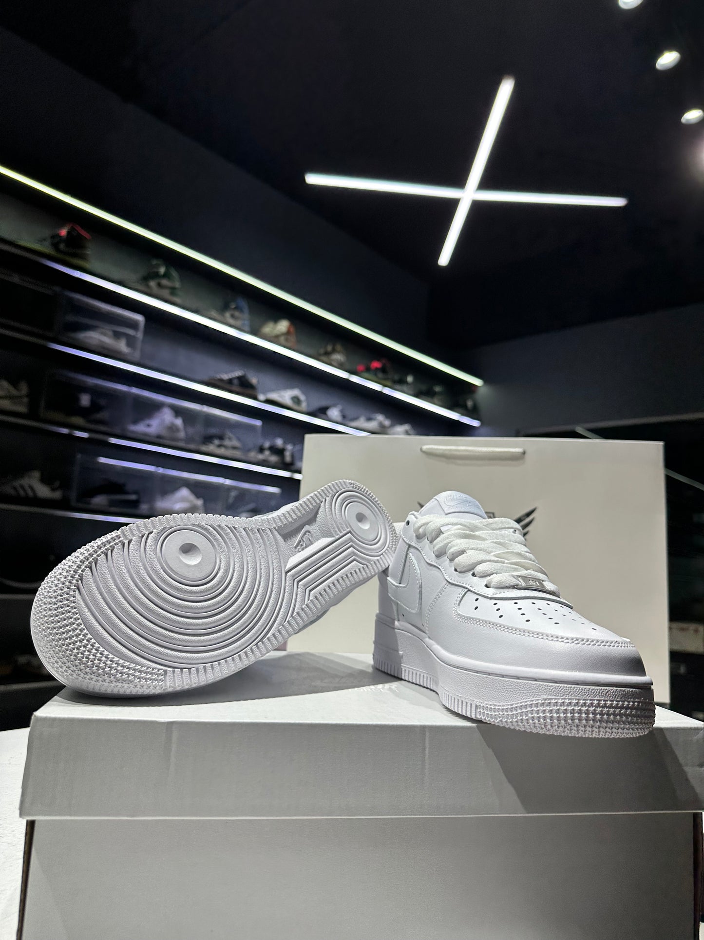 Air Force 1 Triple White