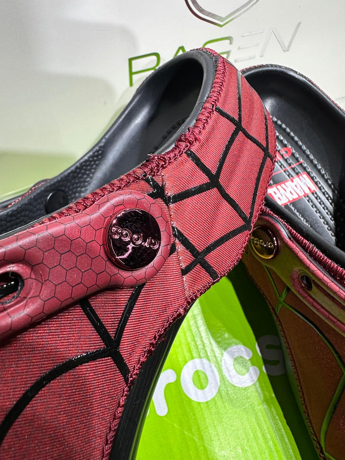 Spider-Man Neo Classic Clog Red