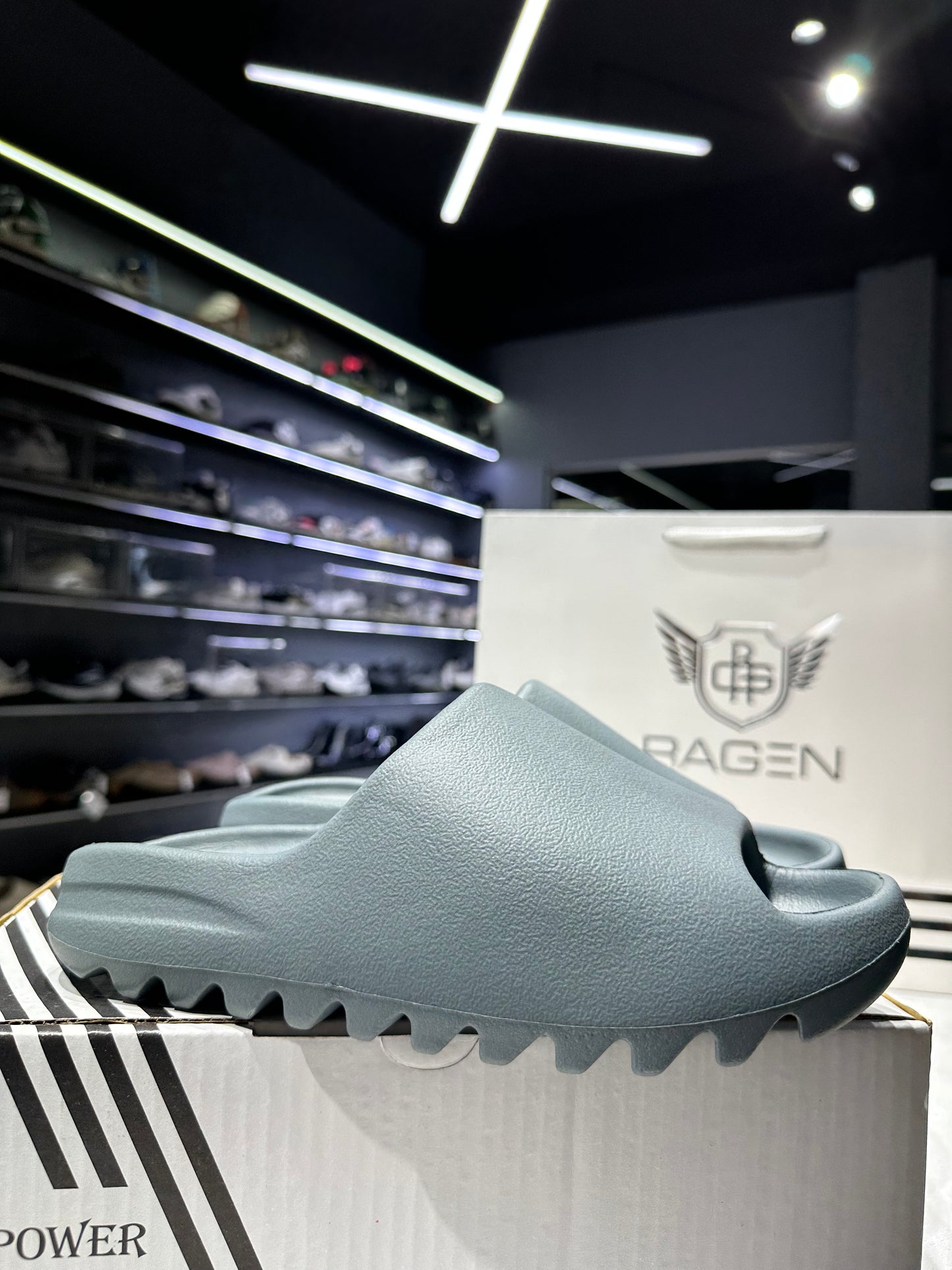 Yzy Slide Slate Grey