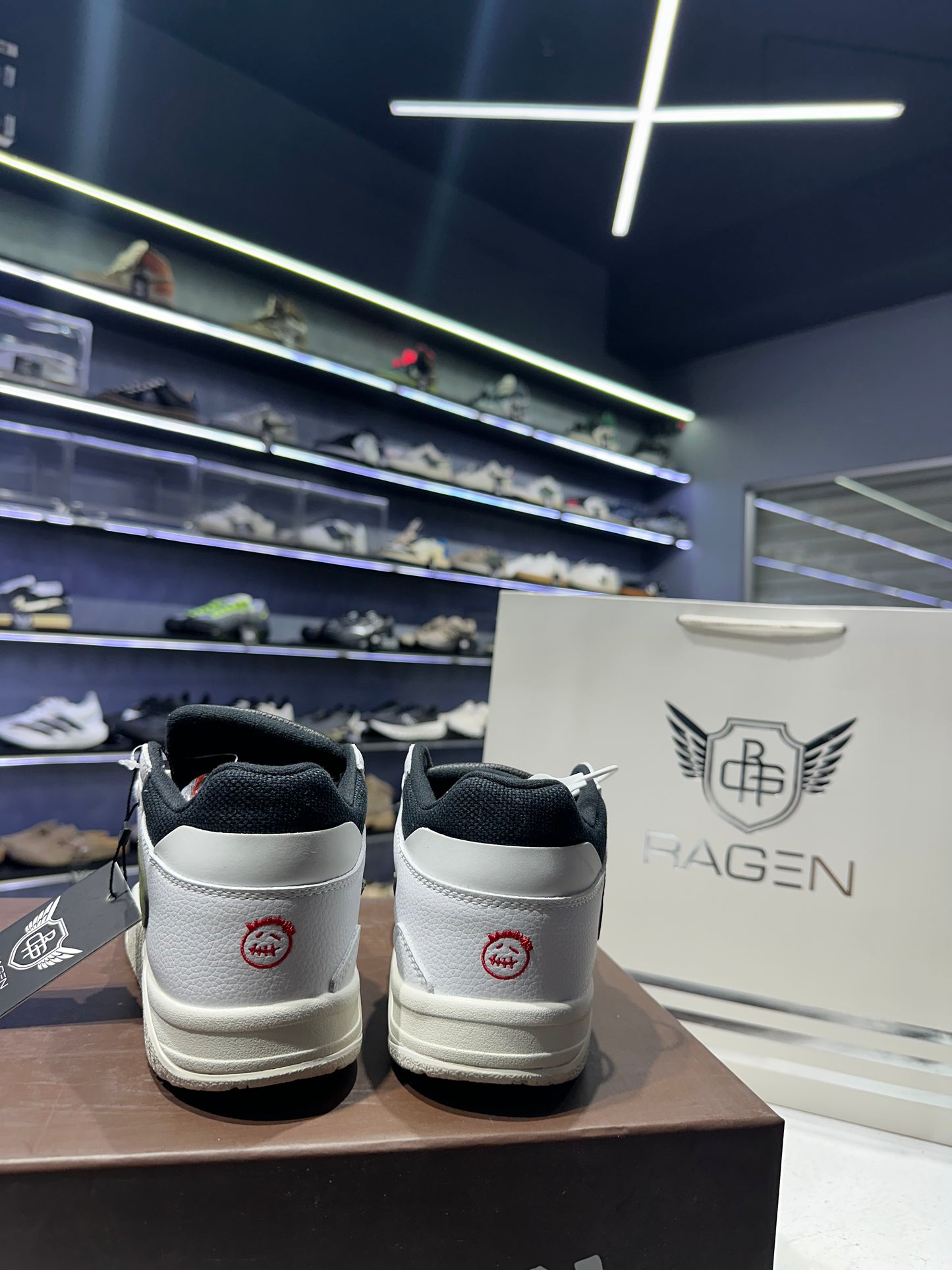 Jumpman Jack Sail Travis Scott Olive