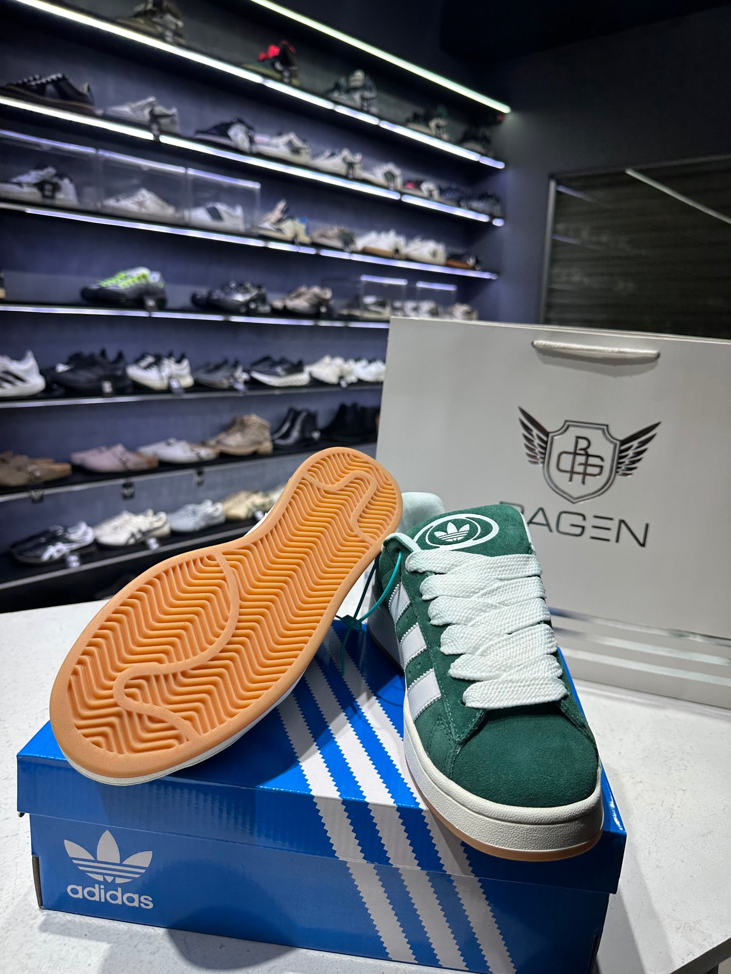 Adidas campus OOS Dark Green