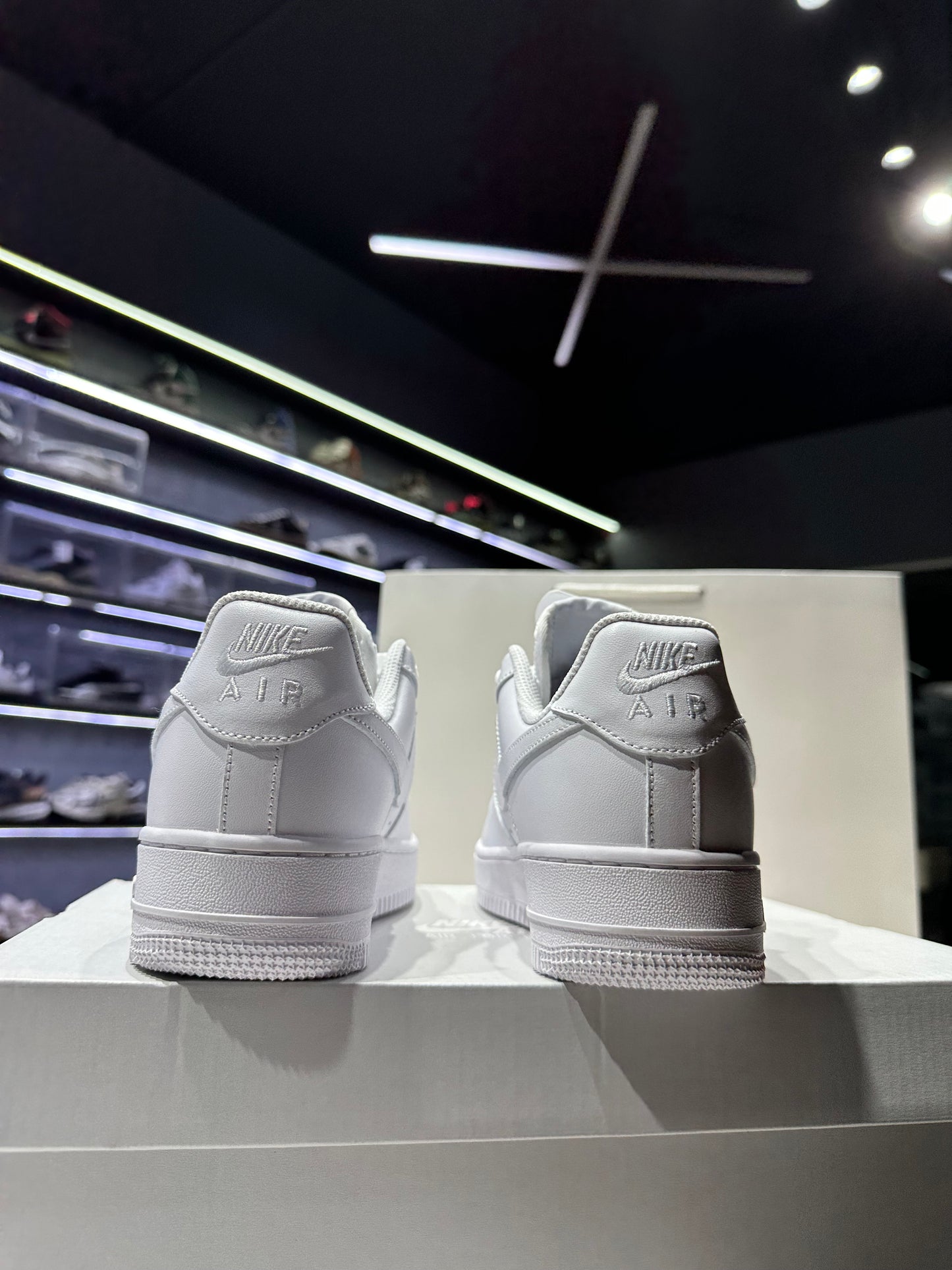 Air Force 1 Triple White