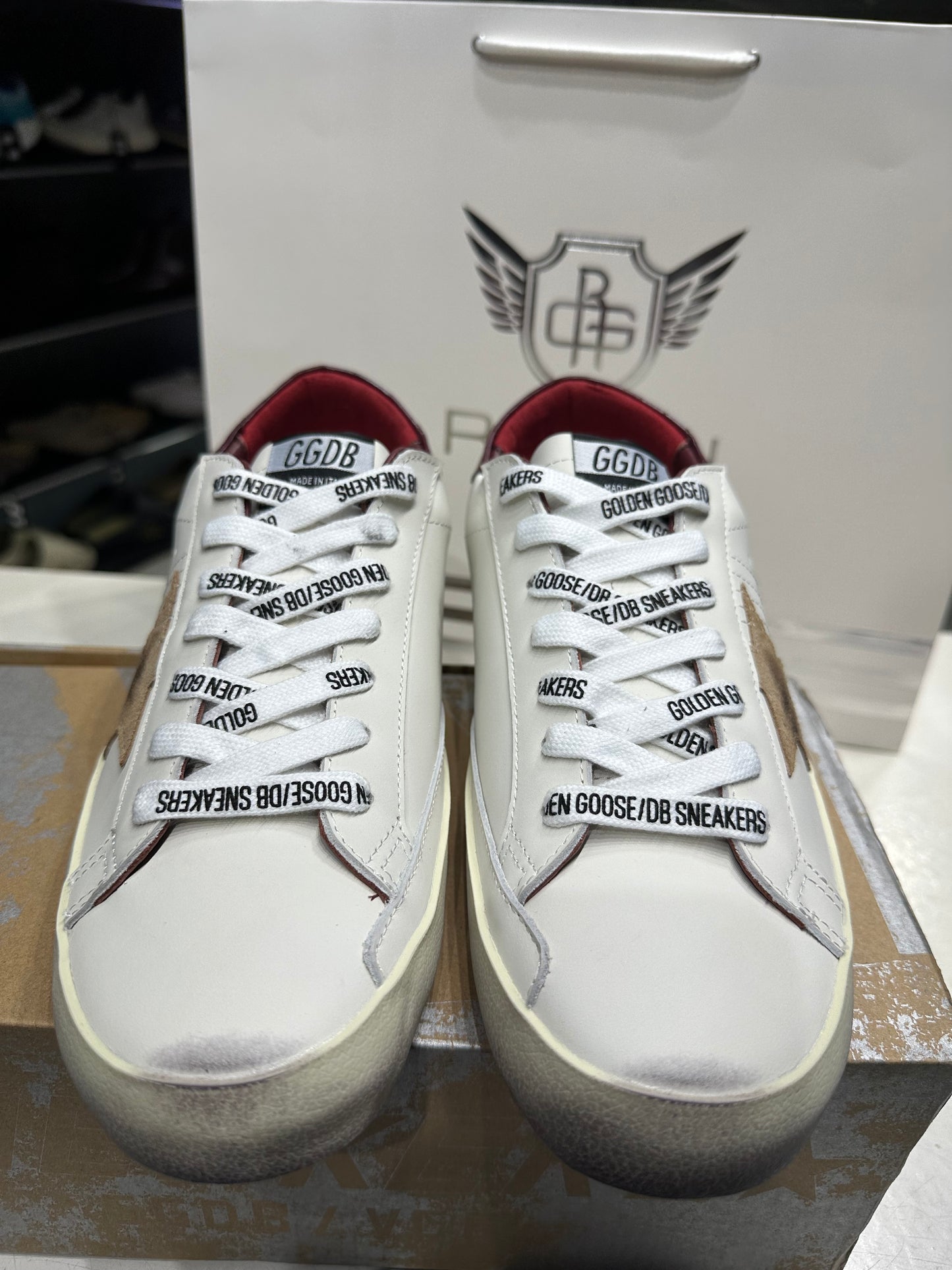 Golden Goose Superstar * brown suede