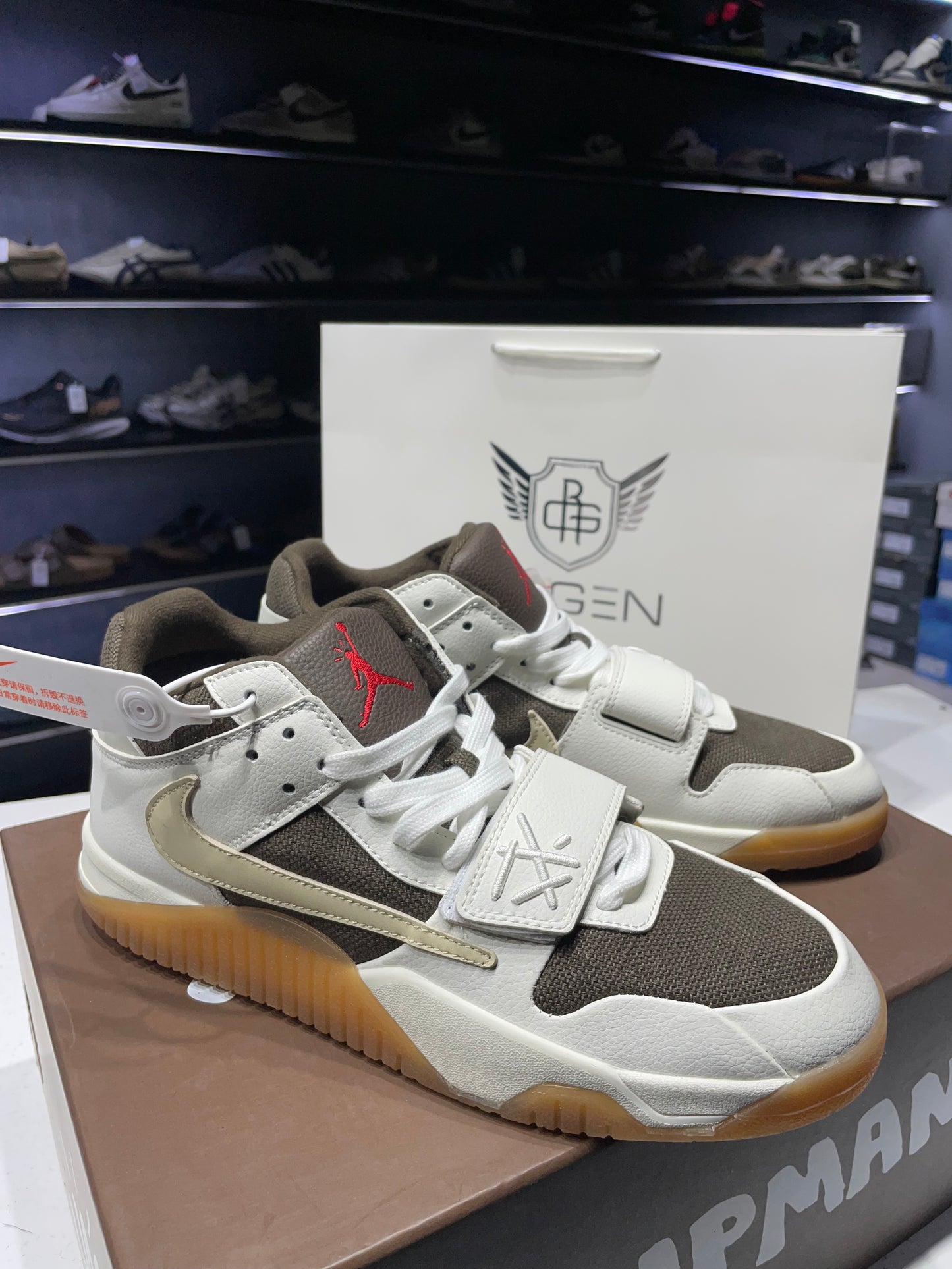 Jumpman Jack Travis Scott Sail