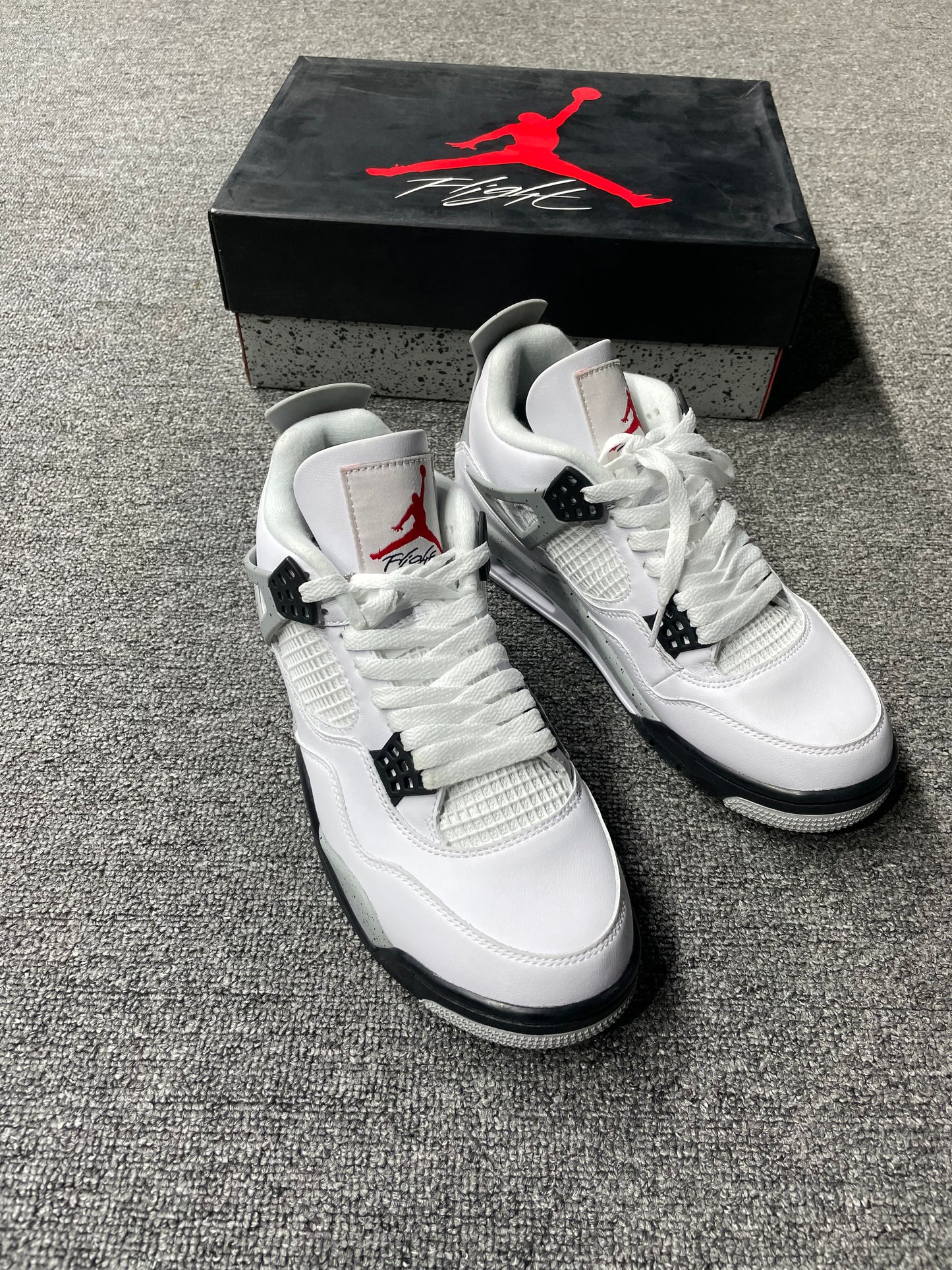 Jordan 4 Retro White Cement