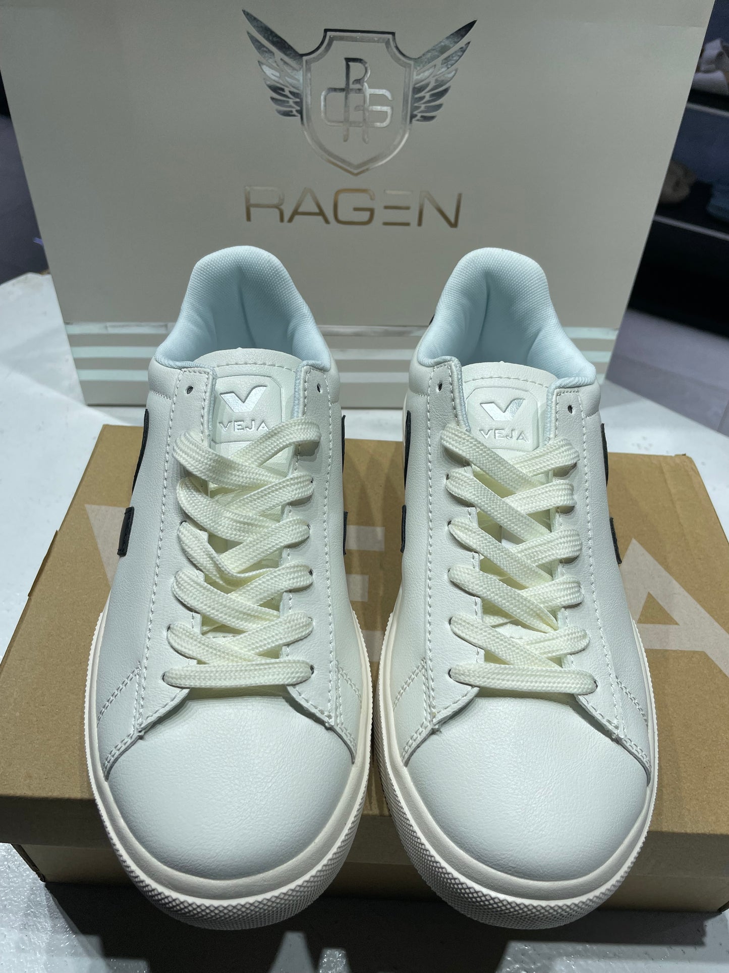 Veja Campo White Kaki