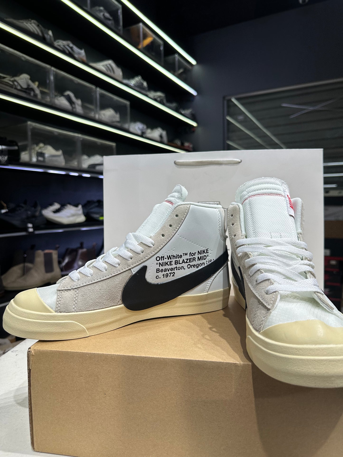 Nike Blazer Mid Off White