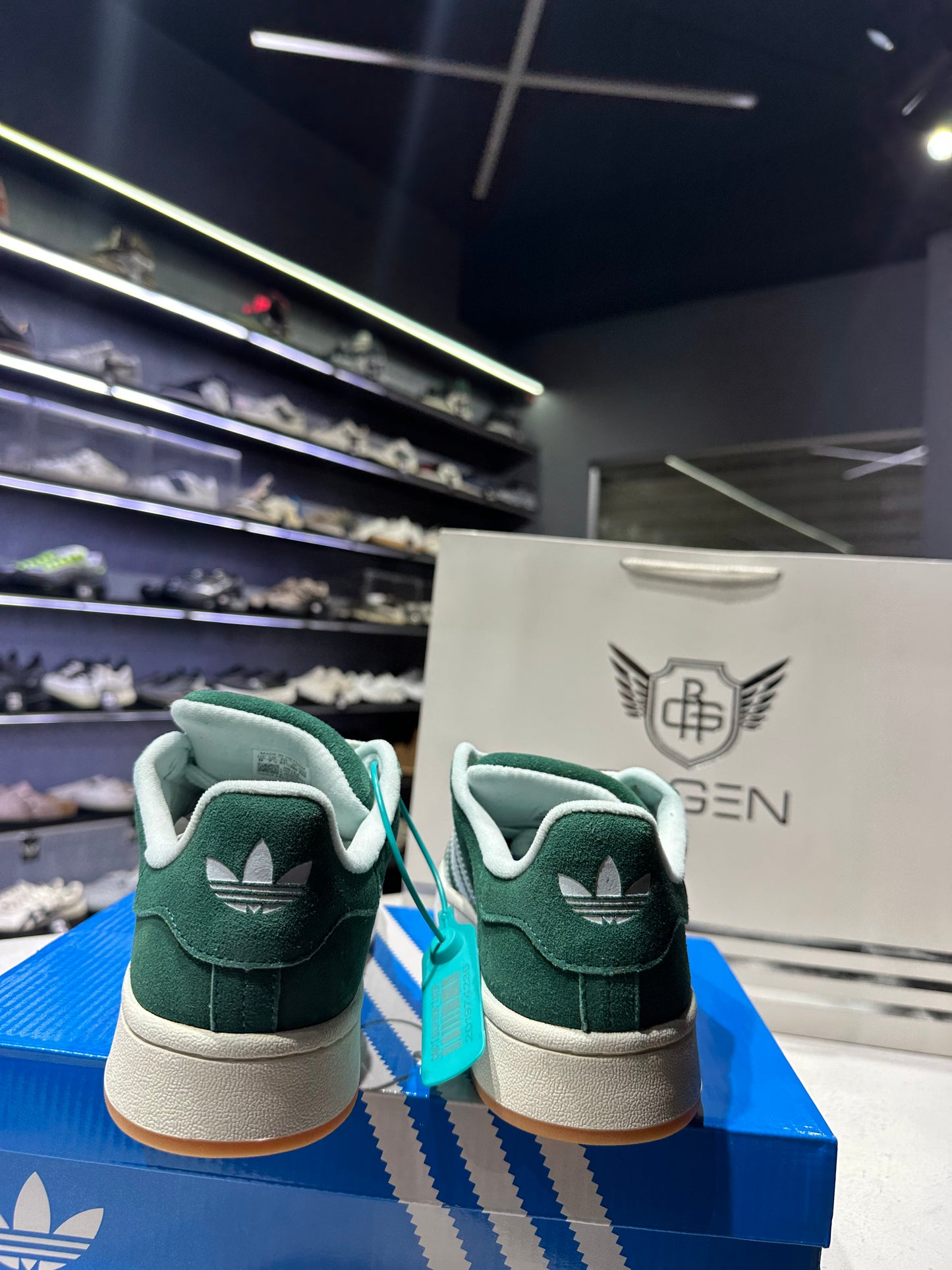 Adidas campus OOS Dark Green