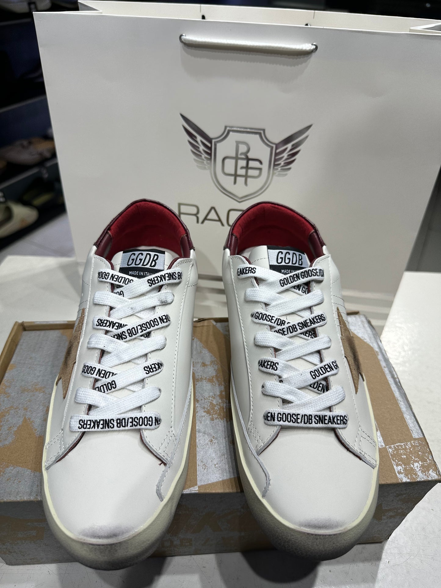 Golden Goose Superstar * brown suede