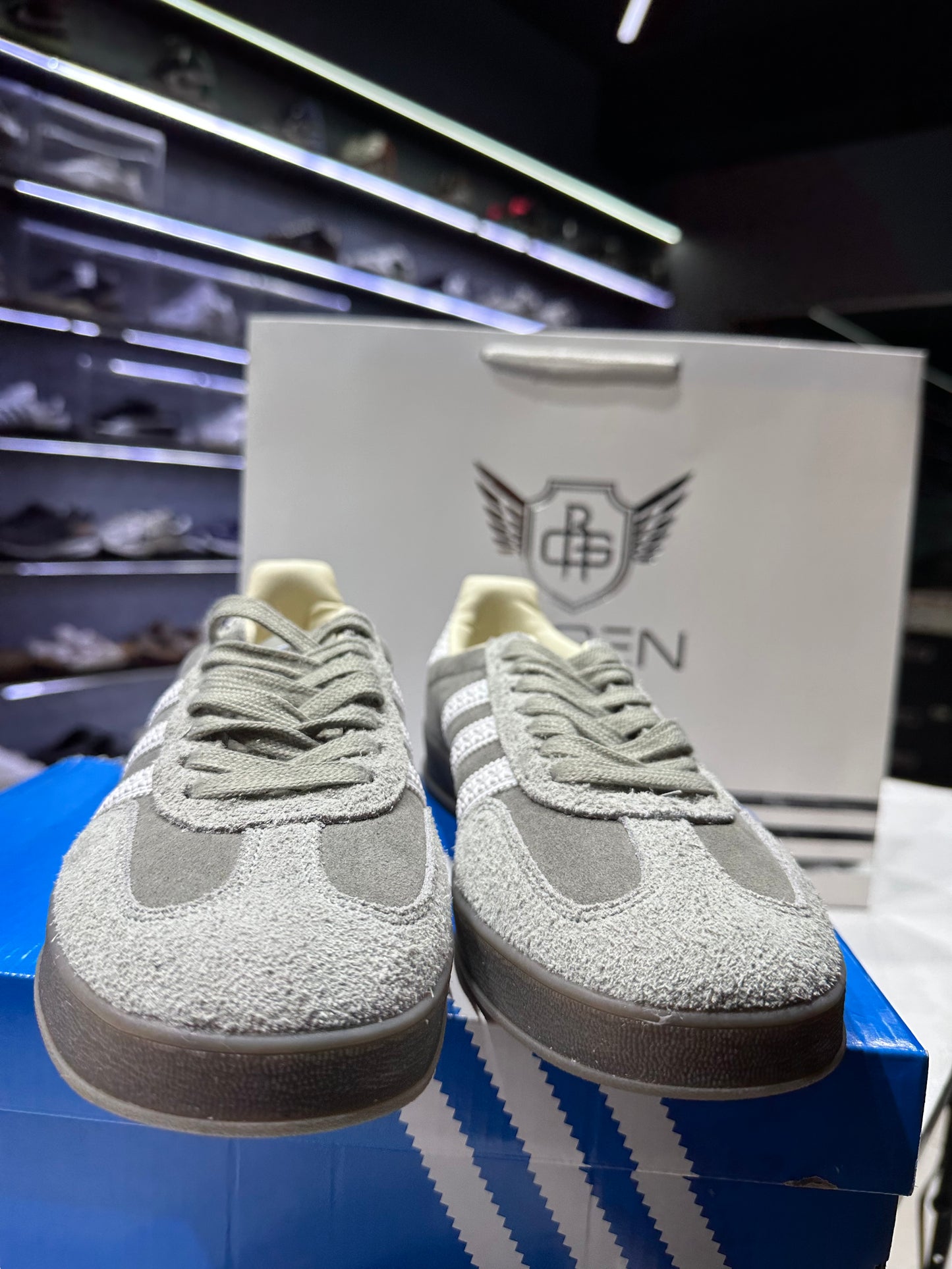 Adidas Gazelle Dark Grey White