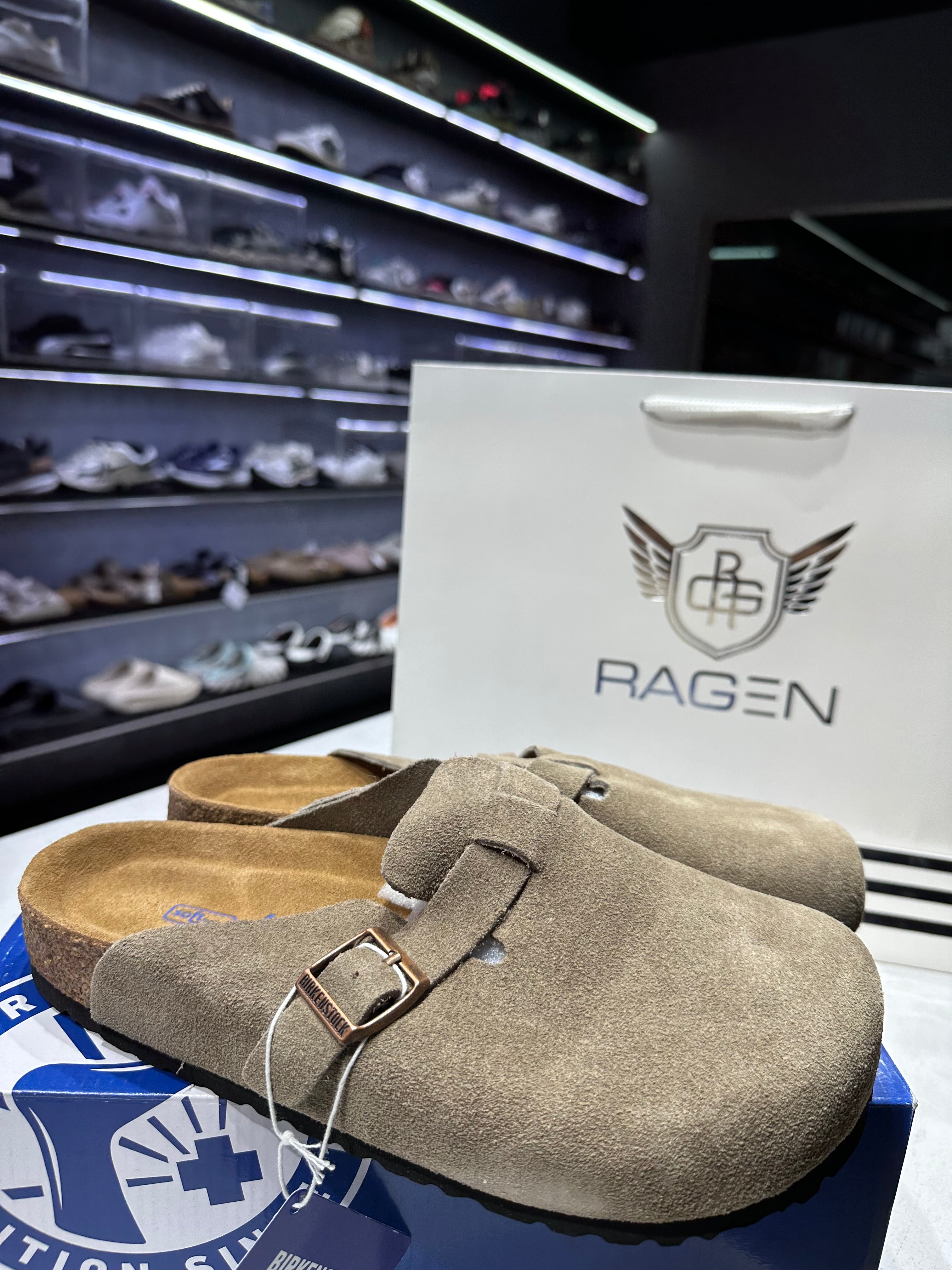 Birkenstock-Boston Taupe Earthy Brown – Ragen