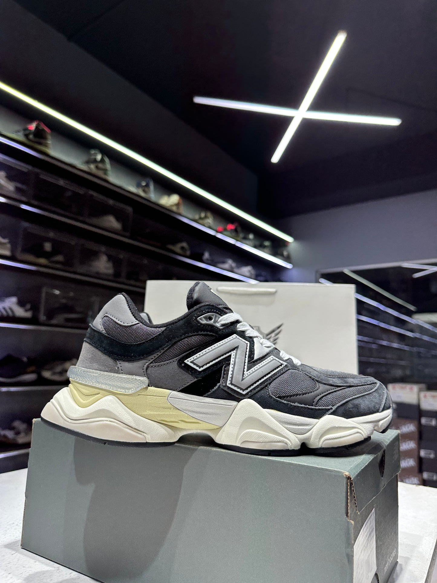 New Balance 9060 Charcoal