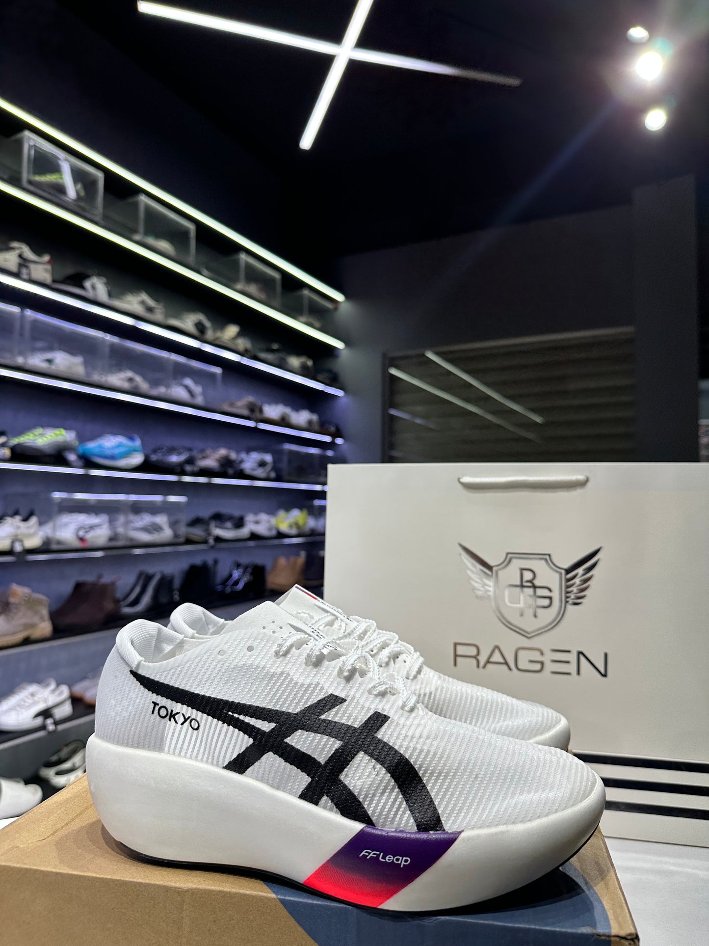 ASICS Metaspeed Ray