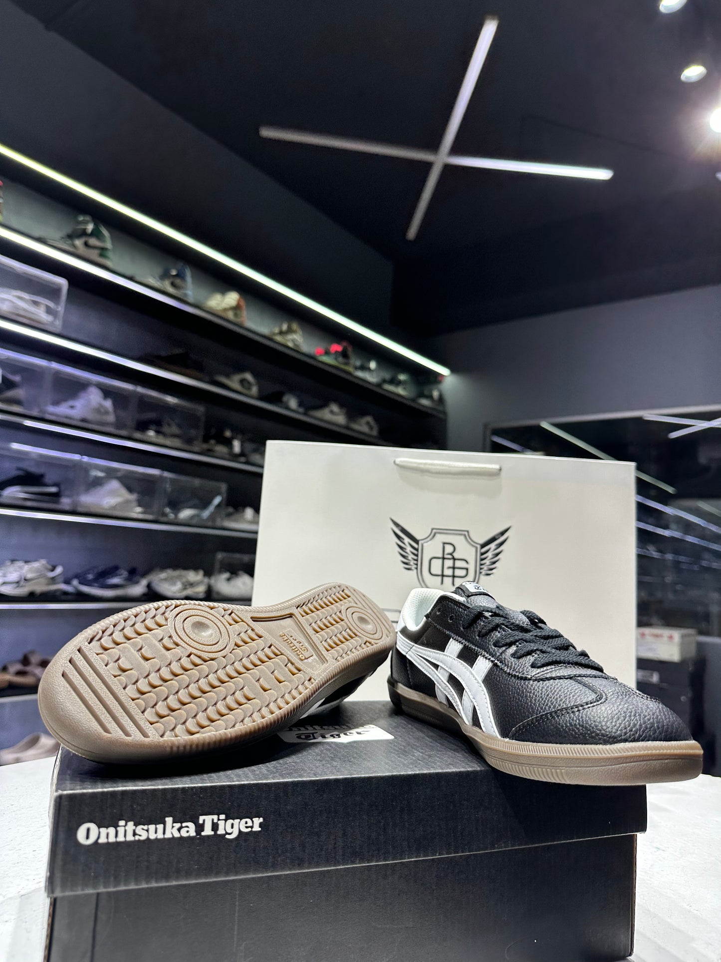 Onitsuka Tiger Tokuten Black/White