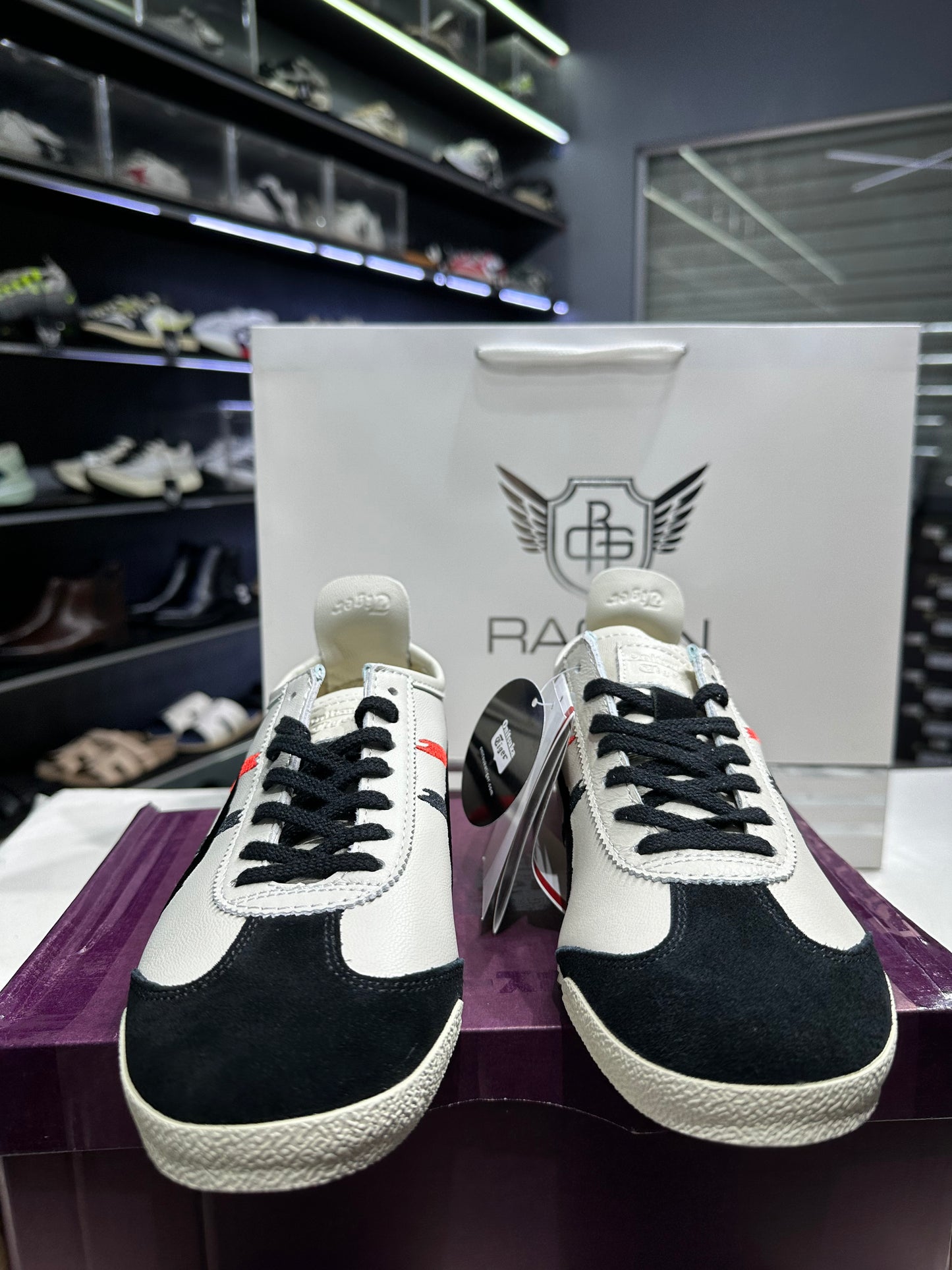Onitsuka Tiger Mexico 66 Kabuki Villain