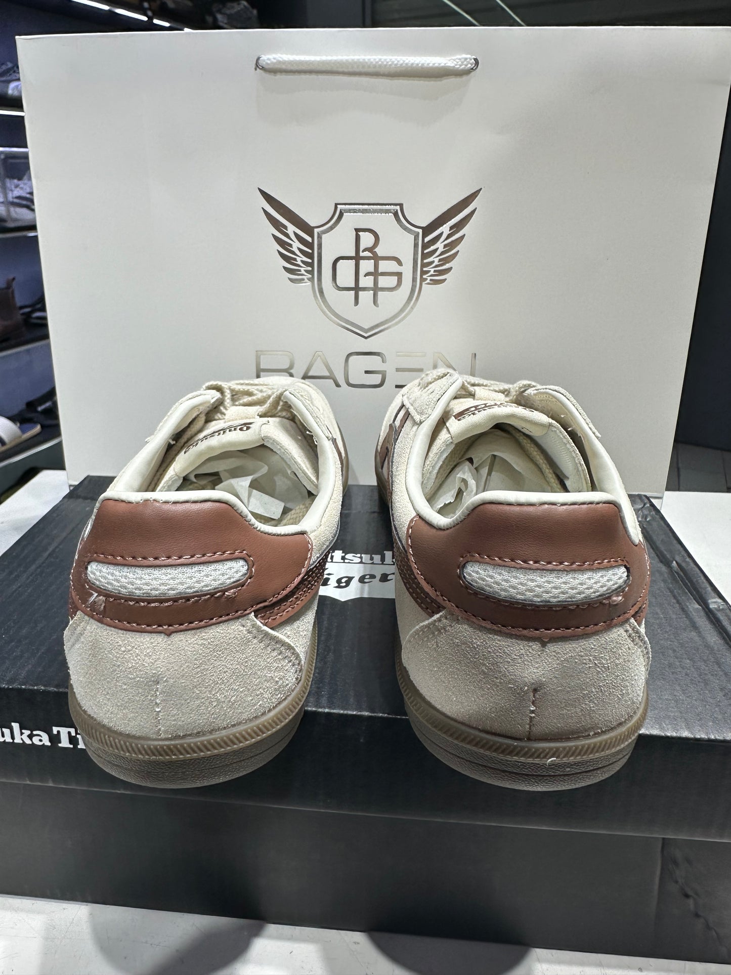 Onitsuka Tiger Tokuten Cream Brown