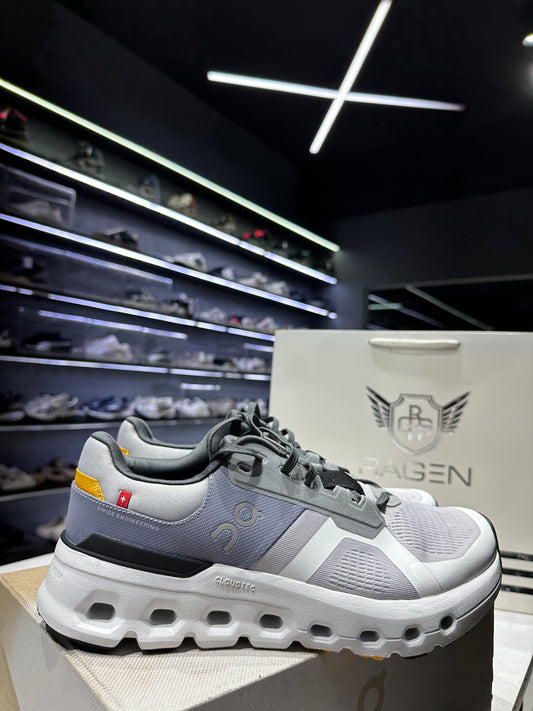 On Cloudrunner 2 Grey