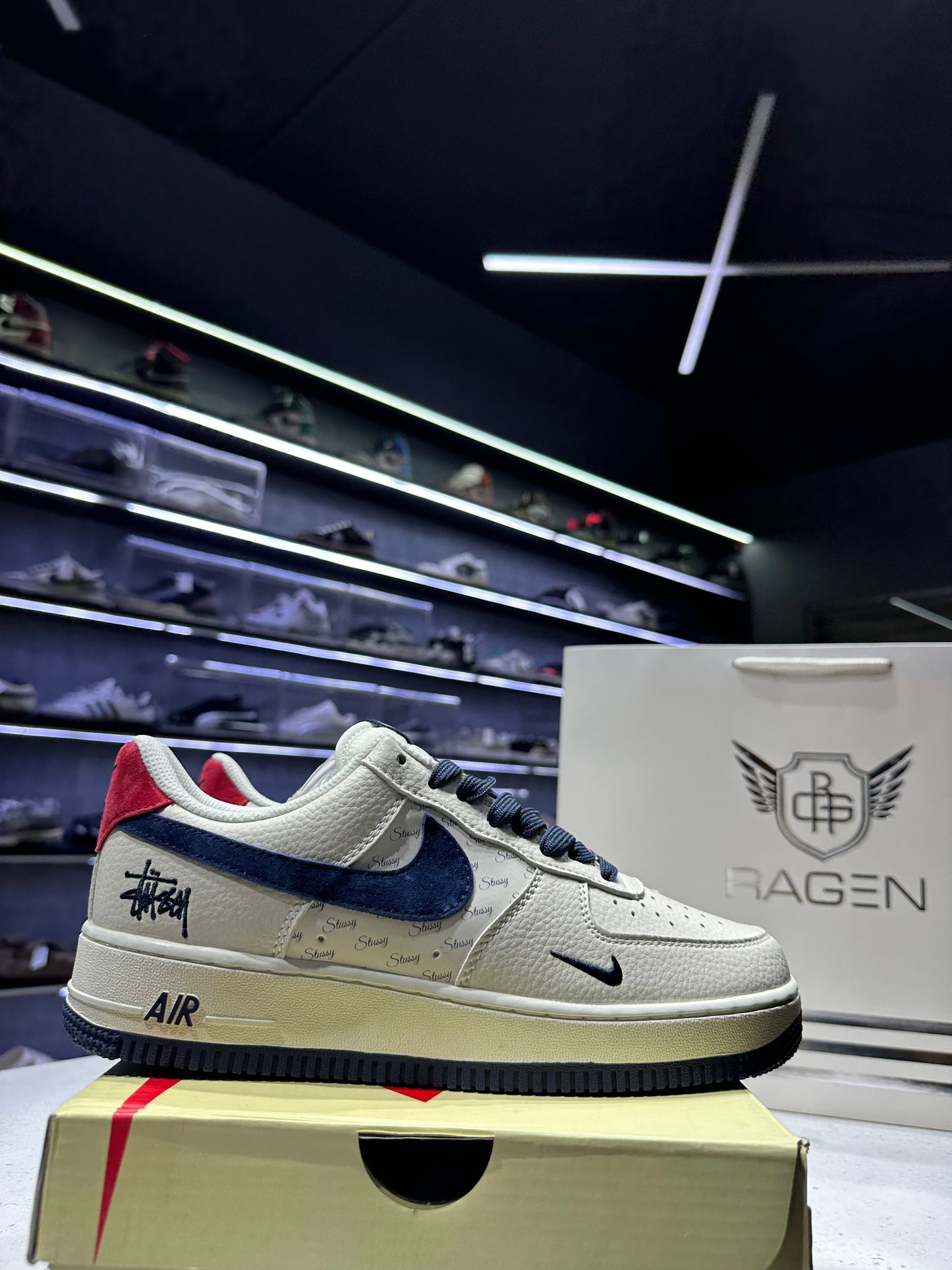 Air Force 1 x Stussy Beige