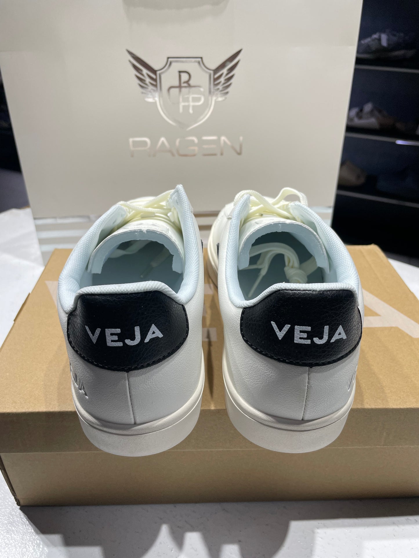 Veja Campo White Kaki