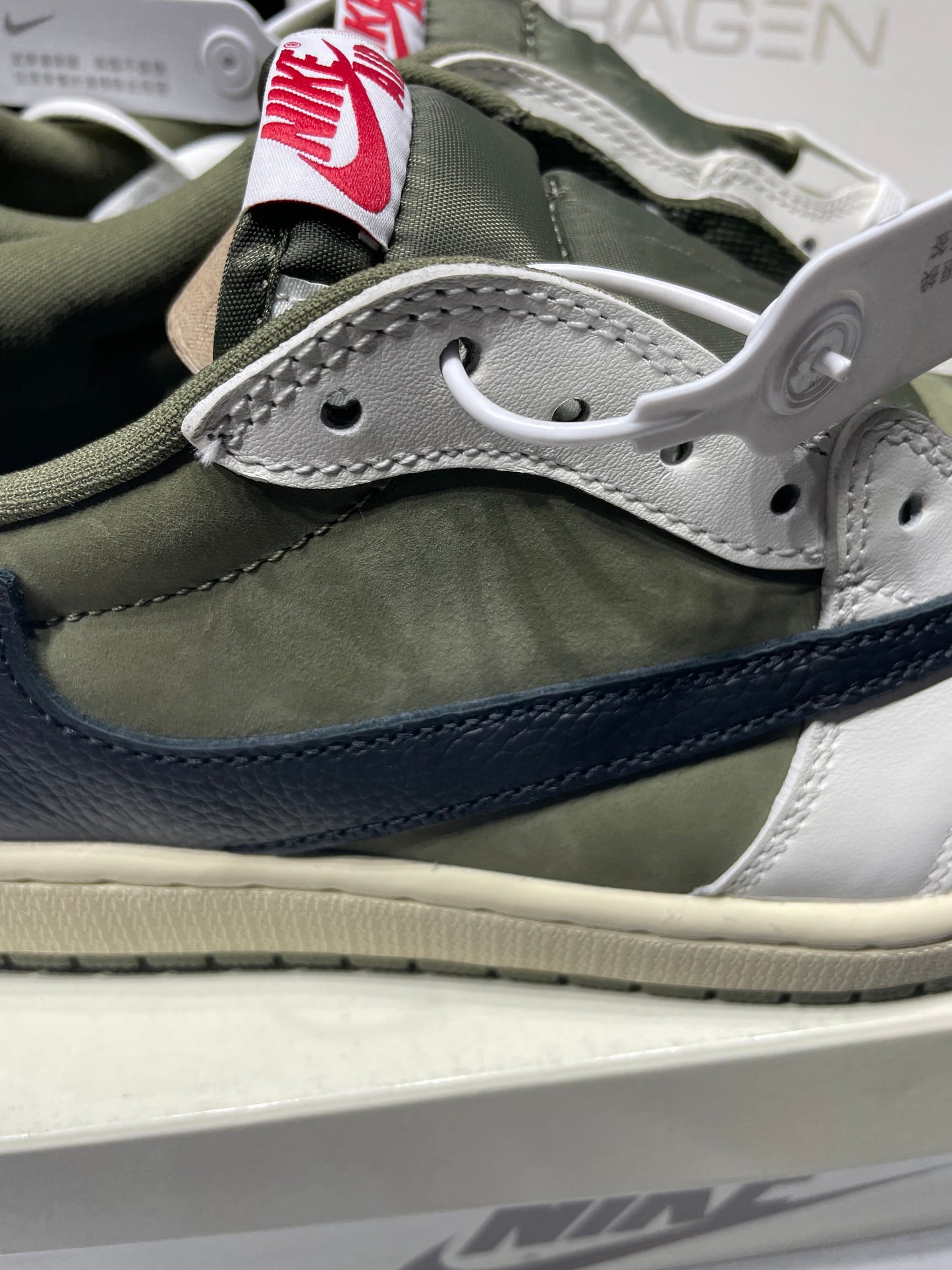 Air Jordan 1 low Travis Scott Medium Olive