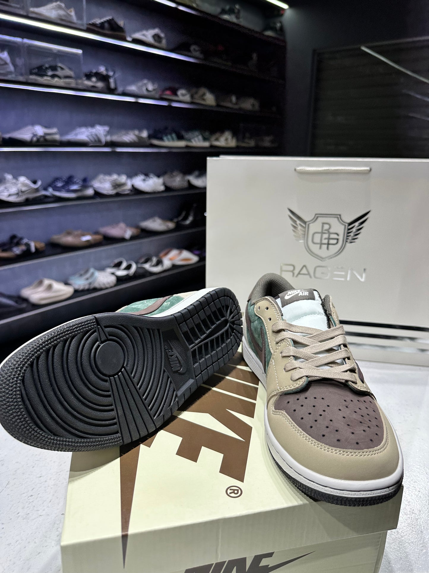 Nike Fragment SP Green