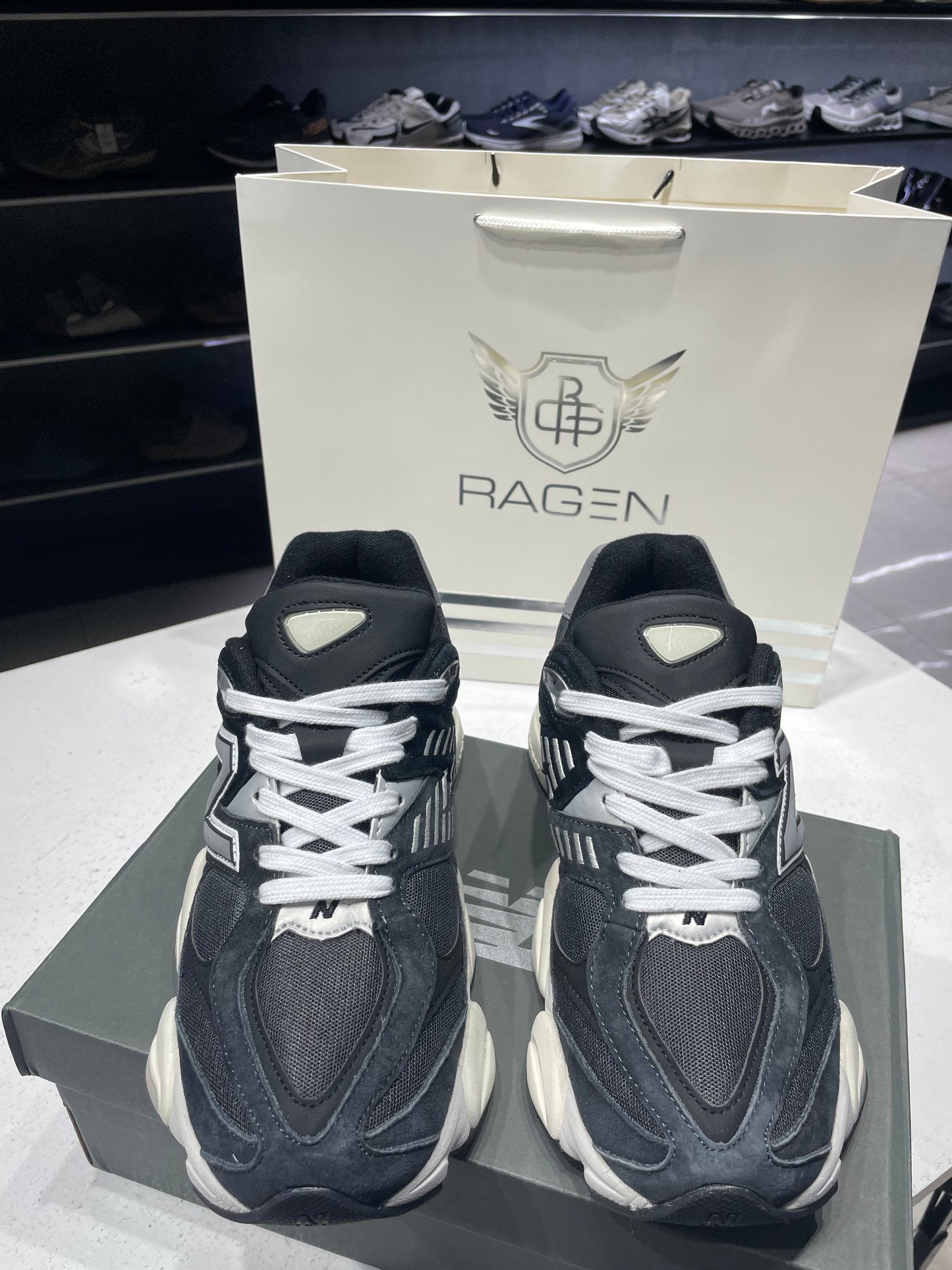 New Balance 9060 Charcoal