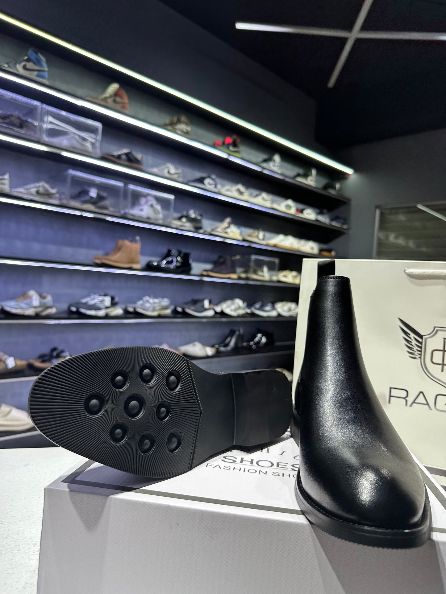 Chelsea Boot Black Phanthom