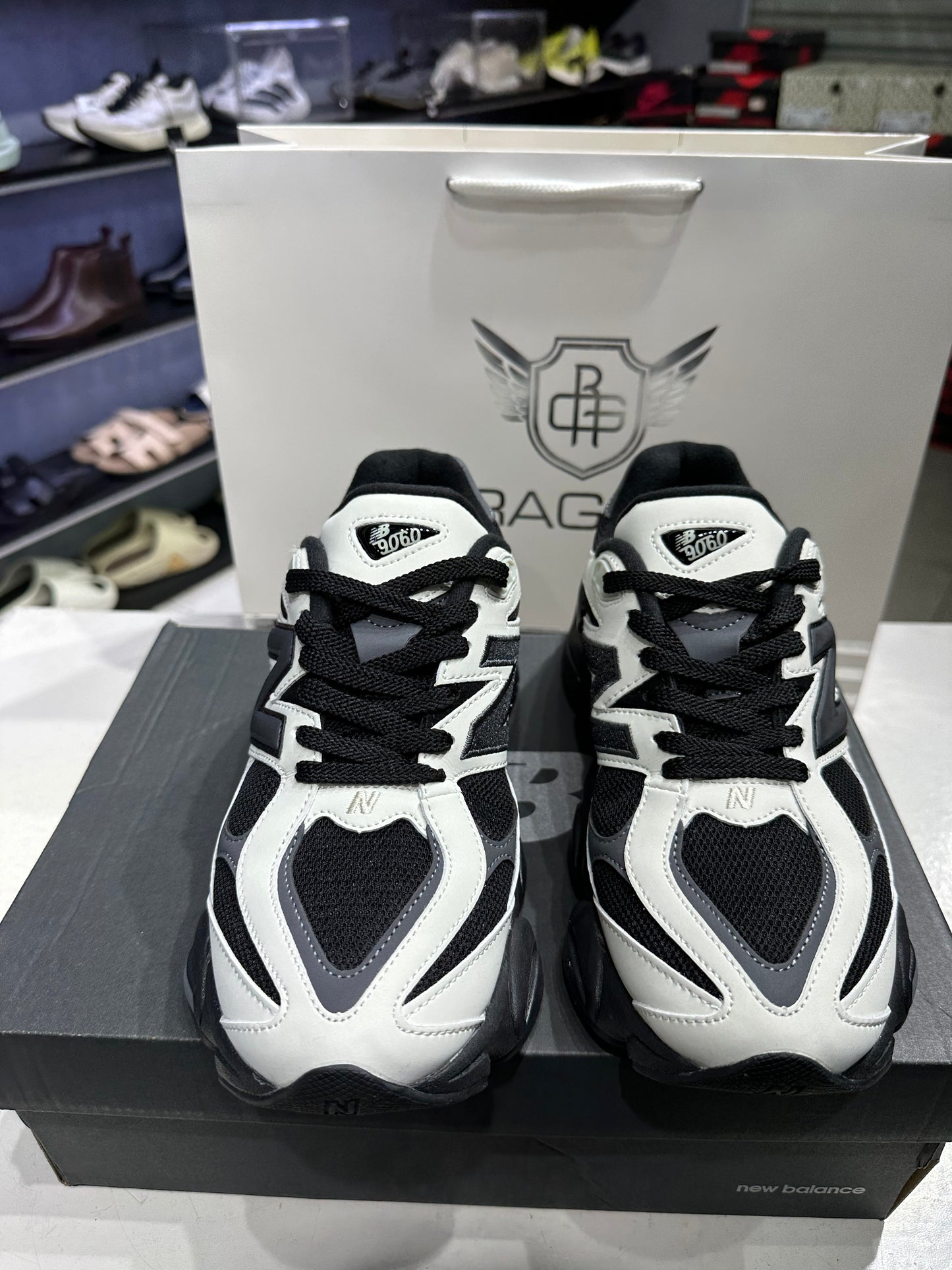 NB 9060 off white black