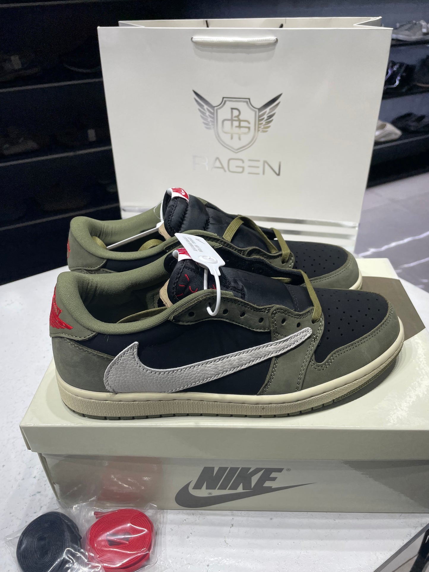 AJ 1 Low Travis Scott Black Olive