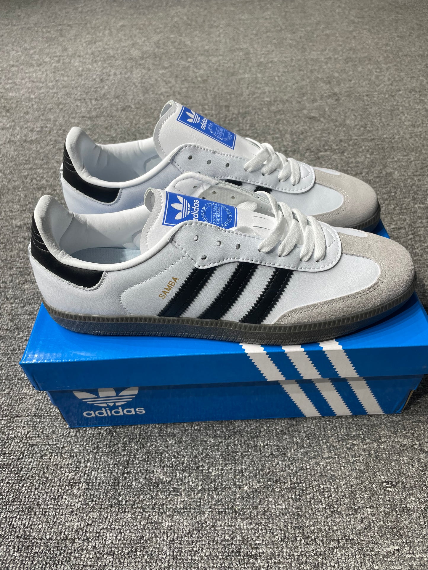 Adidas Samba