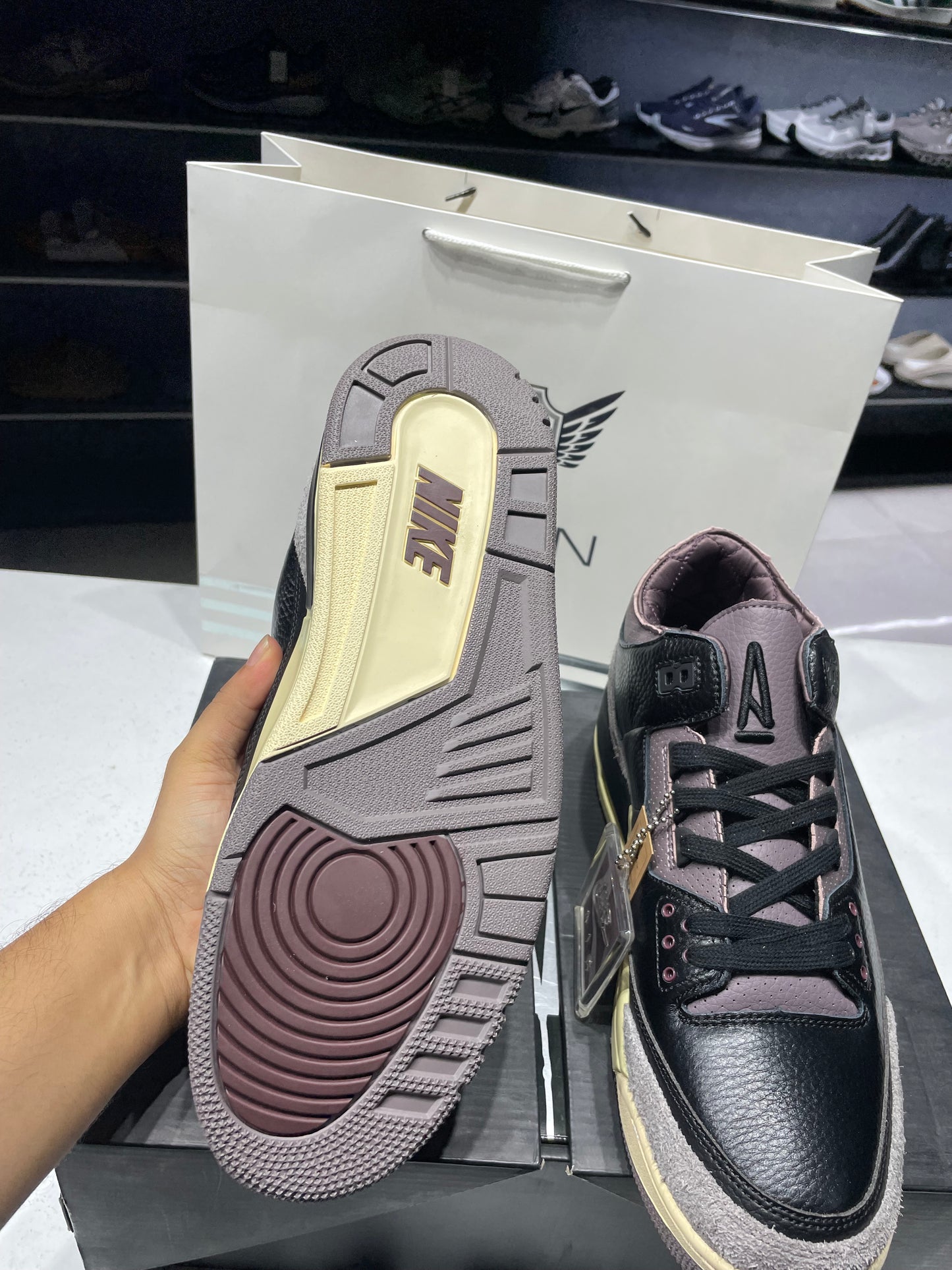 A Ma Maniere x Jordan 3 Black/violet Ore