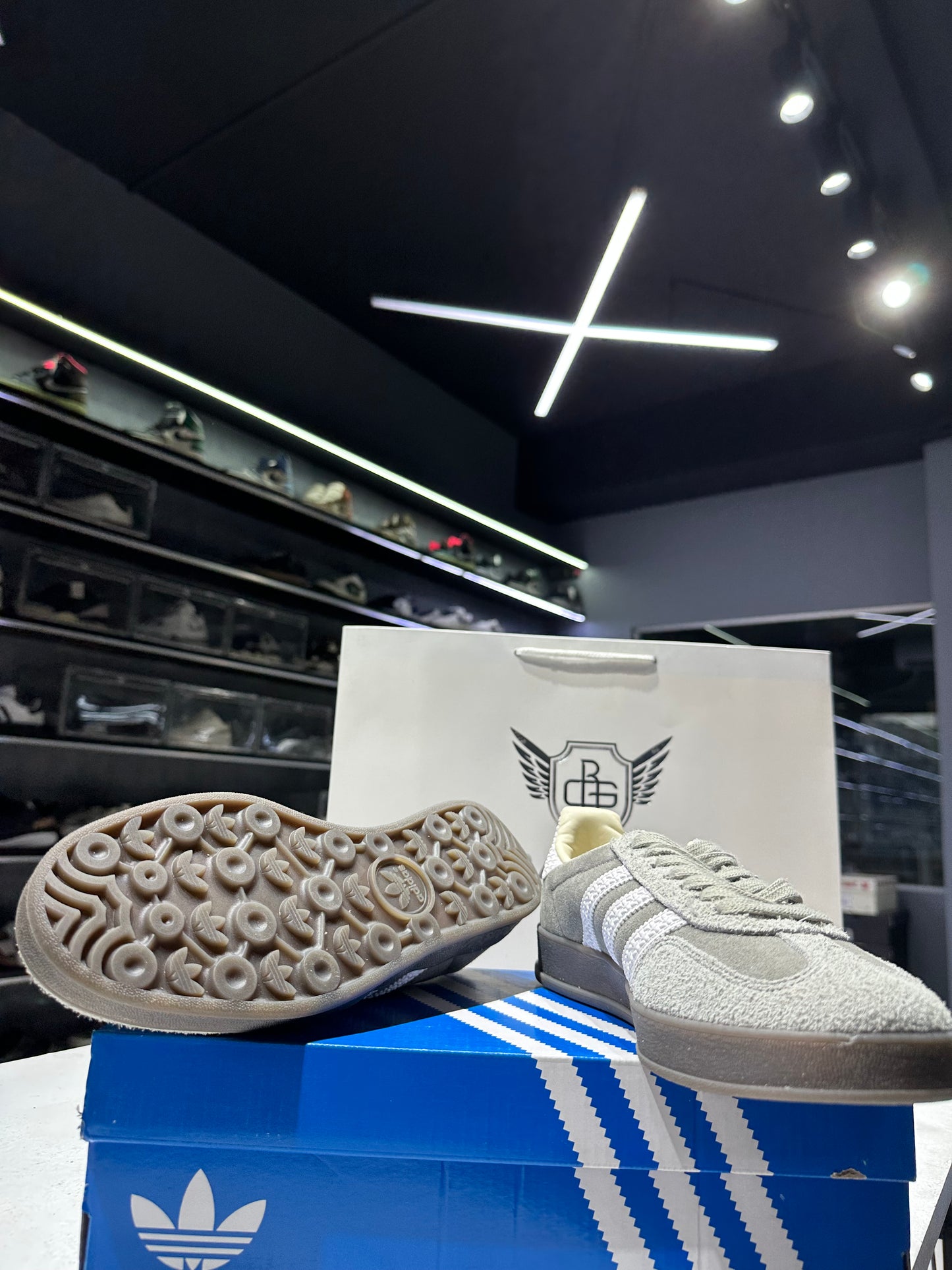 Adidas Gazelle Dark Grey White