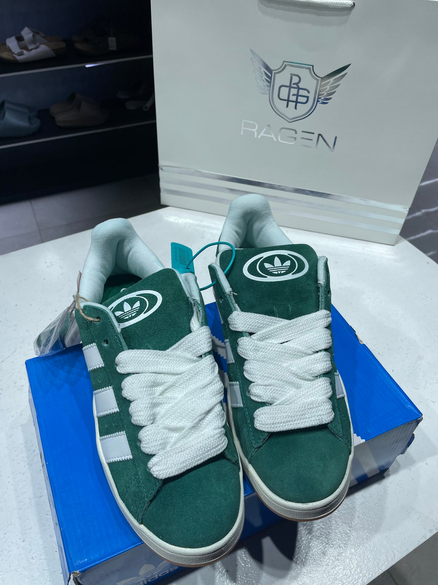 Adidas campus OOS Dark Green