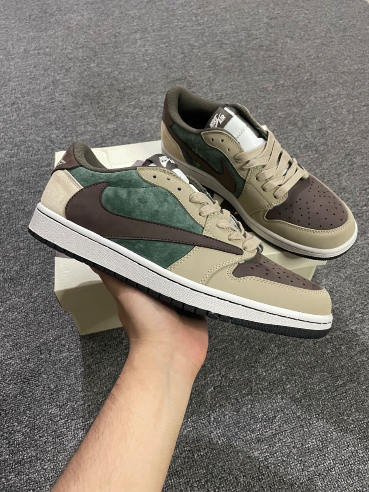 Fragment Design x Travis Scott x Nike Air Jordan 1 Low